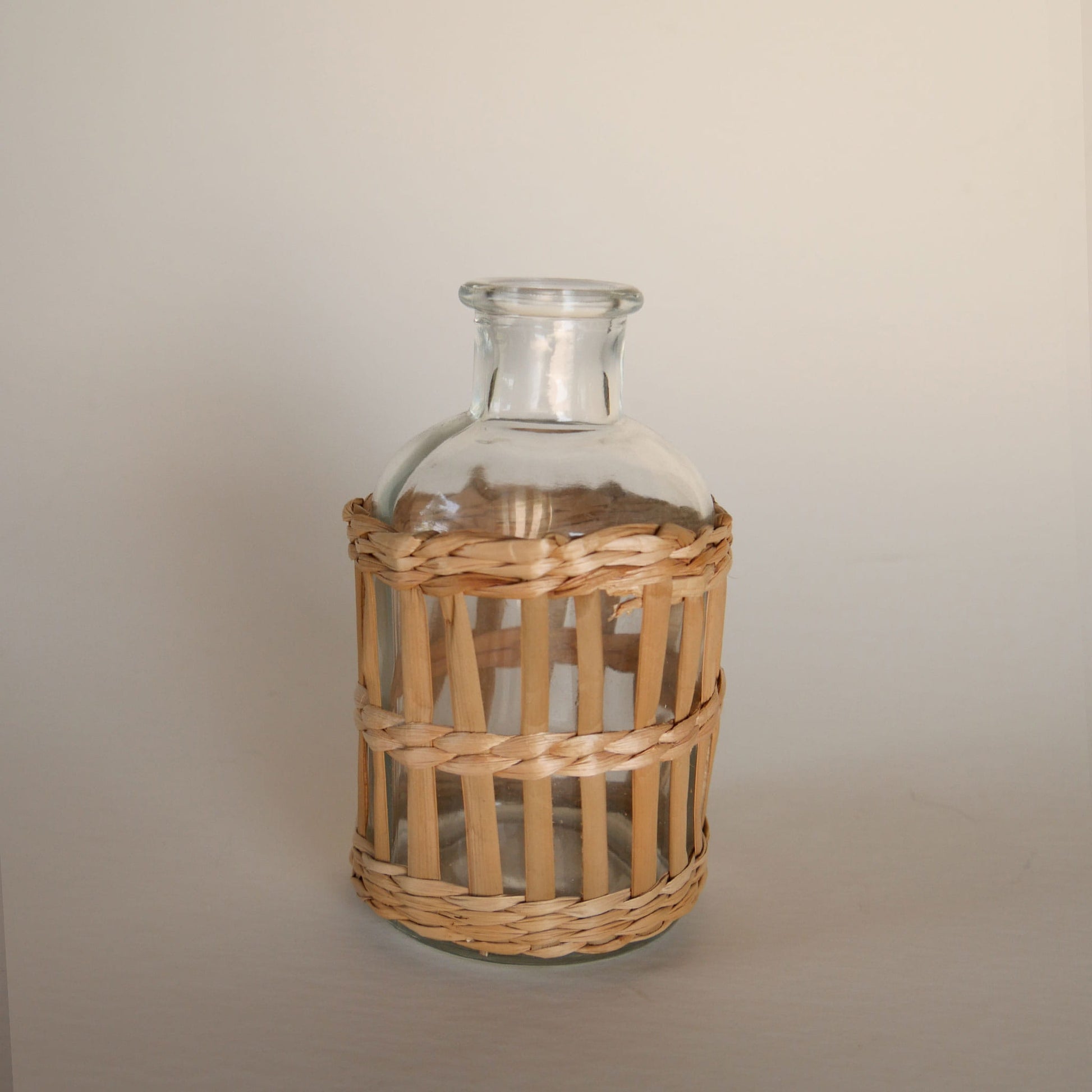 Wicker Wrapped Glass Jar, Seagrass Wrapped Jar, Decorative Wicekr Jar, VIntage Decorative Seagrass Jar, Demijohn Glass, Wicker Jar, Vintage Wicker Jar, VIntage Nautical Jar, VIntage Coastal Vase
