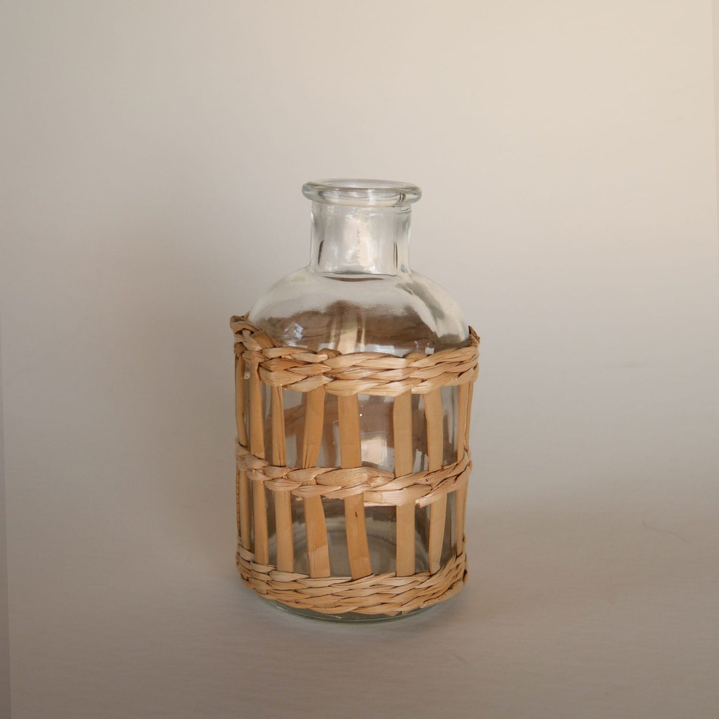 Wicker Wrapped Glass Jar, Seagrass Wrapped Jar, Decorative Wicekr Jar, VIntage Decorative Seagrass Jar, Demijohn Glass, Wicker Jar, Vintage Wicker Jar, VIntage Nautical Jar, VIntage Coastal Vase