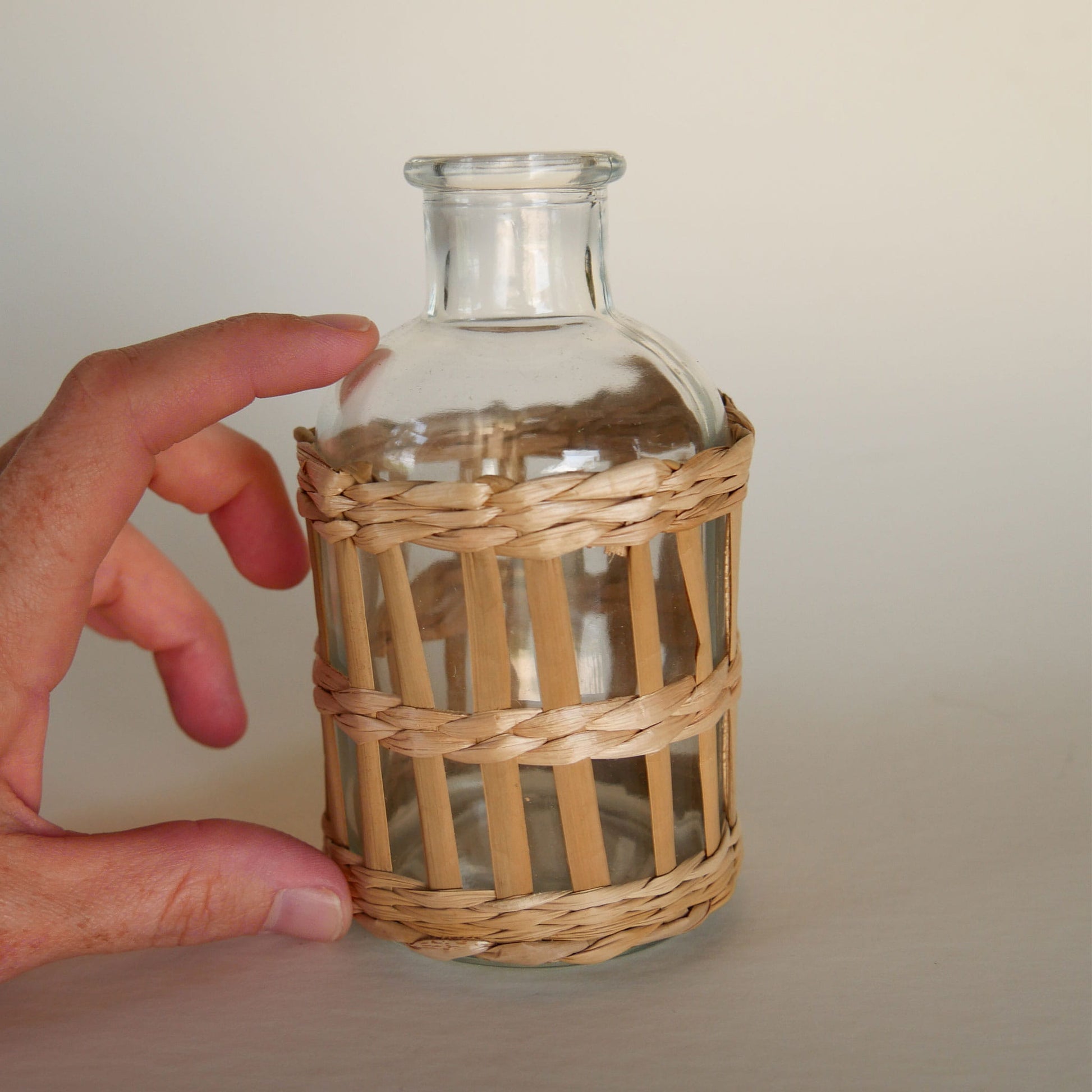 Wicker Wrapped Glass Jar, Seagrass Wrapped Jar, Decorative Wicekr Jar, VIntage Decorative Seagrass Jar, Demijohn Glass, Wicker Jar, Vintage Wicker Jar, VIntage Nautical Jar, VIntage Coastal Vase