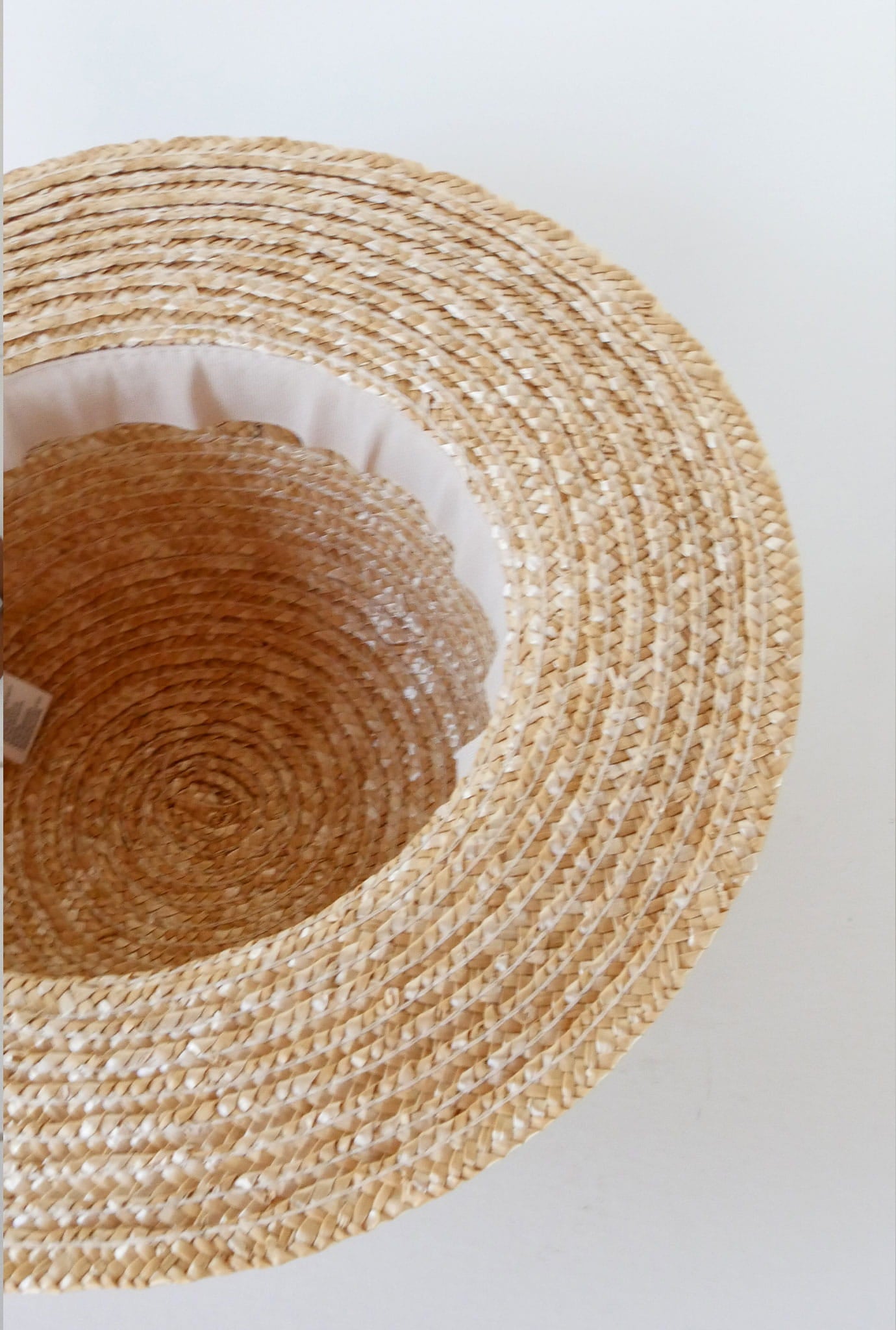 Straw Boater Hat with Black Band and Bow, Derby Hat, Vintage Straw Derby Hat, Vintage Wicker Hat, Vintage Boater Hat, Vintage Straw Hat Black Band, Boho Straw Hat