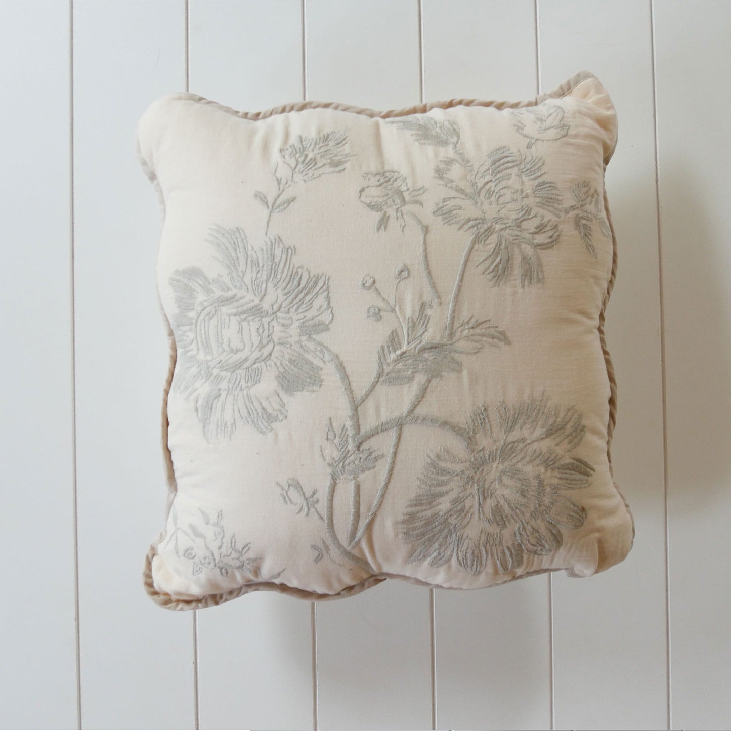 Vintage Teal Floral Detail Accent Pillow, Floral Throw Pillow, Vintage Floral Accent Pillow, Cottage Throw Pillow, Cottagecore Floral ACcent Pillow
