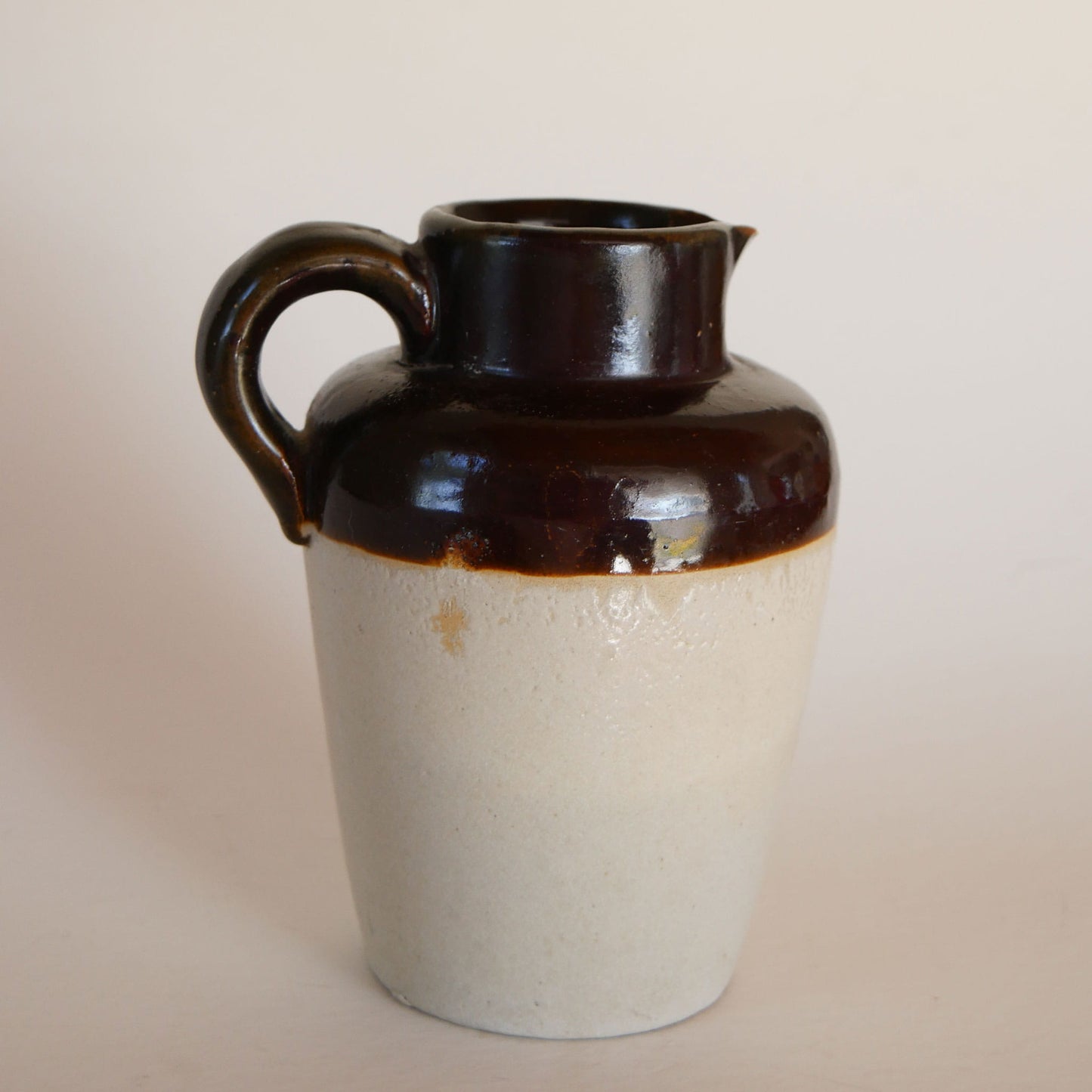 Primitive Two-Tone Stoneware Jug with Handle, Primitive Stoneware, Two Tone toneware, Vintage Stoneware Pitcher, Vintage Stoneware Jug, Primitive Jug, Primitive Pottery Jug, Primitive Two Tone Stoneware, Primitive Kitchen Decor, Farmhouse Kitchen Decor