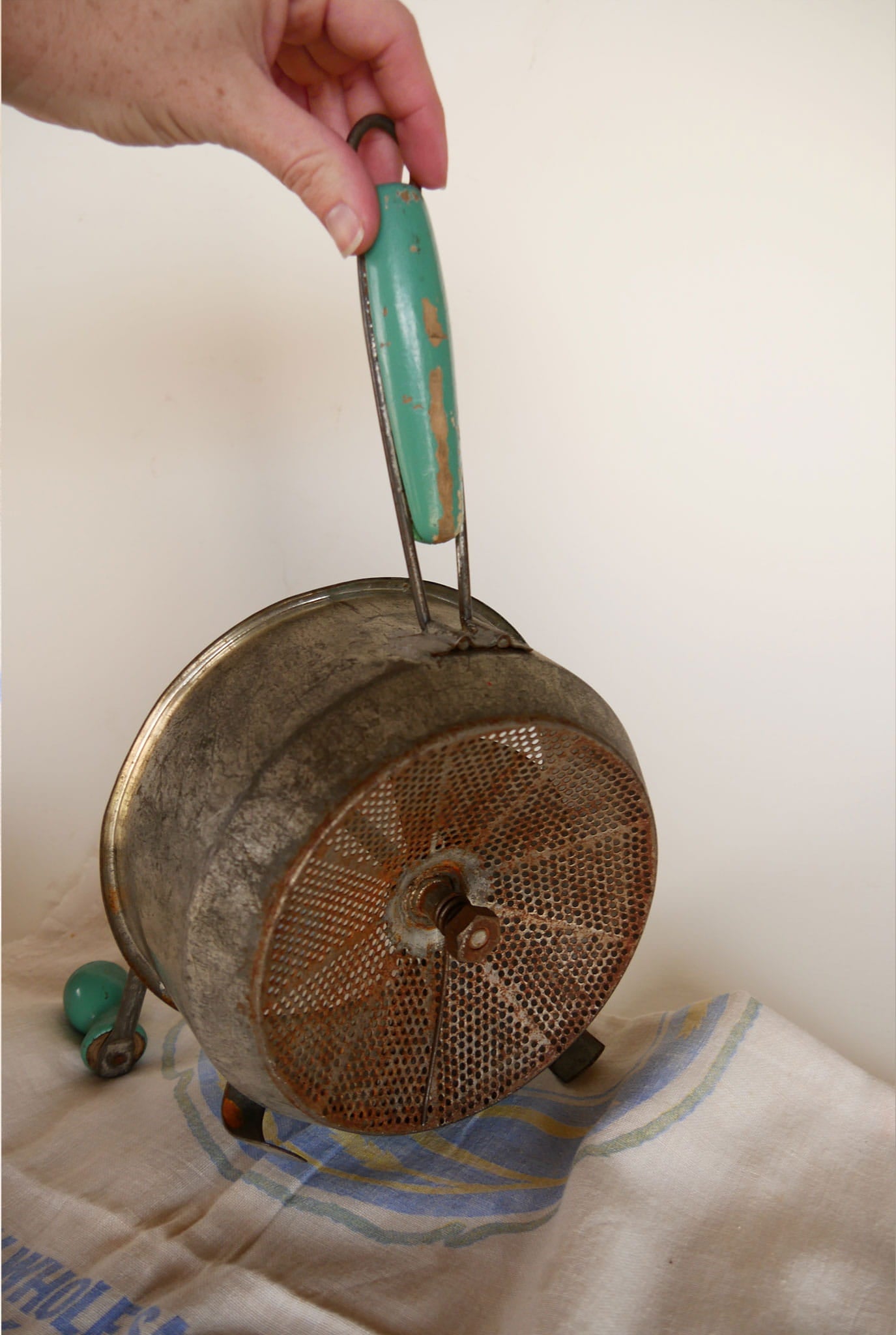 Vintage Foley Food Mill, Vintage Kitchen Grinder, Vintage Kitchen Utensils, Retro Kitchen Tools, Vintage Kitchen Tools, Retro Green VIntage Kitchen Decor, Vintage Metal Grinder, Vintage kithen