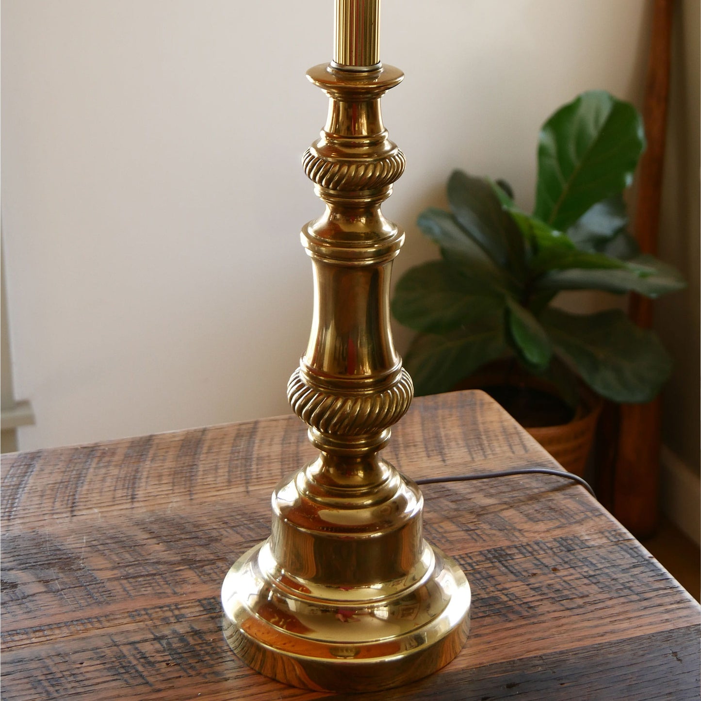 Vintage gold Table Lamp, Gold Table Lamp, Vintage Gold Braided Detail Table Lamp, Art Deco Gold Lamp