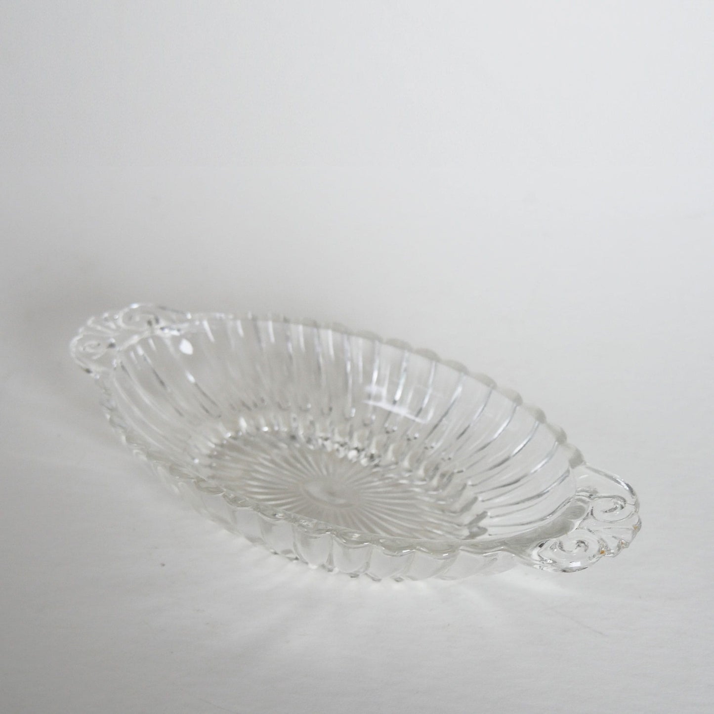 Vintage Pressed Glass Oval Dish, Vintage Etched Glass Dish, VIntage Mini OVal Dish, Vintage Jewlery Dish