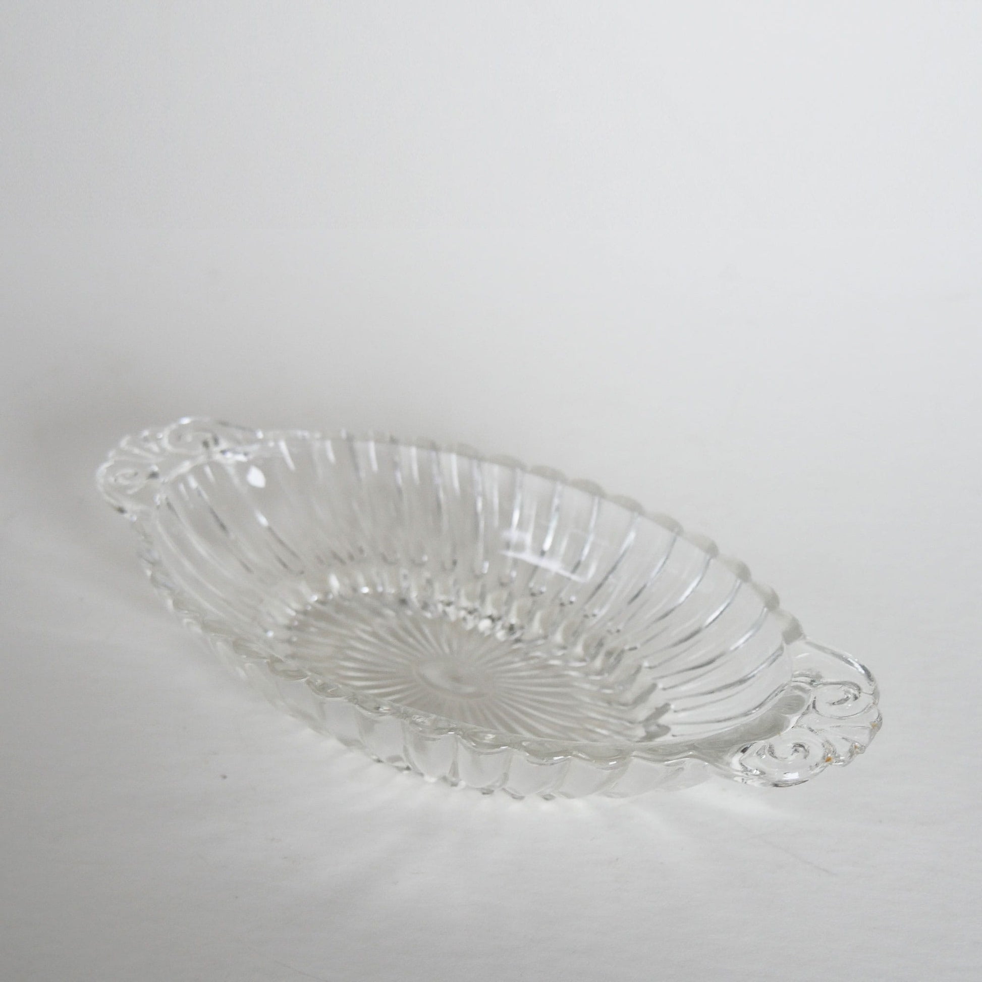 Vintage Pressed Glass Oval Dish, Vintage Etched Glass Dish, VIntage Mini OVal Dish, Vintage Jewlery Dish
