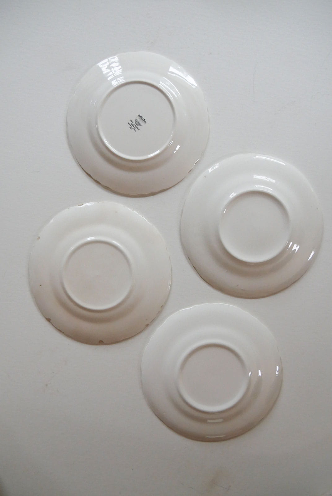 1938 Edwin Knowles Cream Ironstone Plate Collection, Vintage Plates, Vintage Plate Collection, Vintage Floral Scalloped Plates, Cottagecore Plate Wall, Cottage Plate Wall Collection