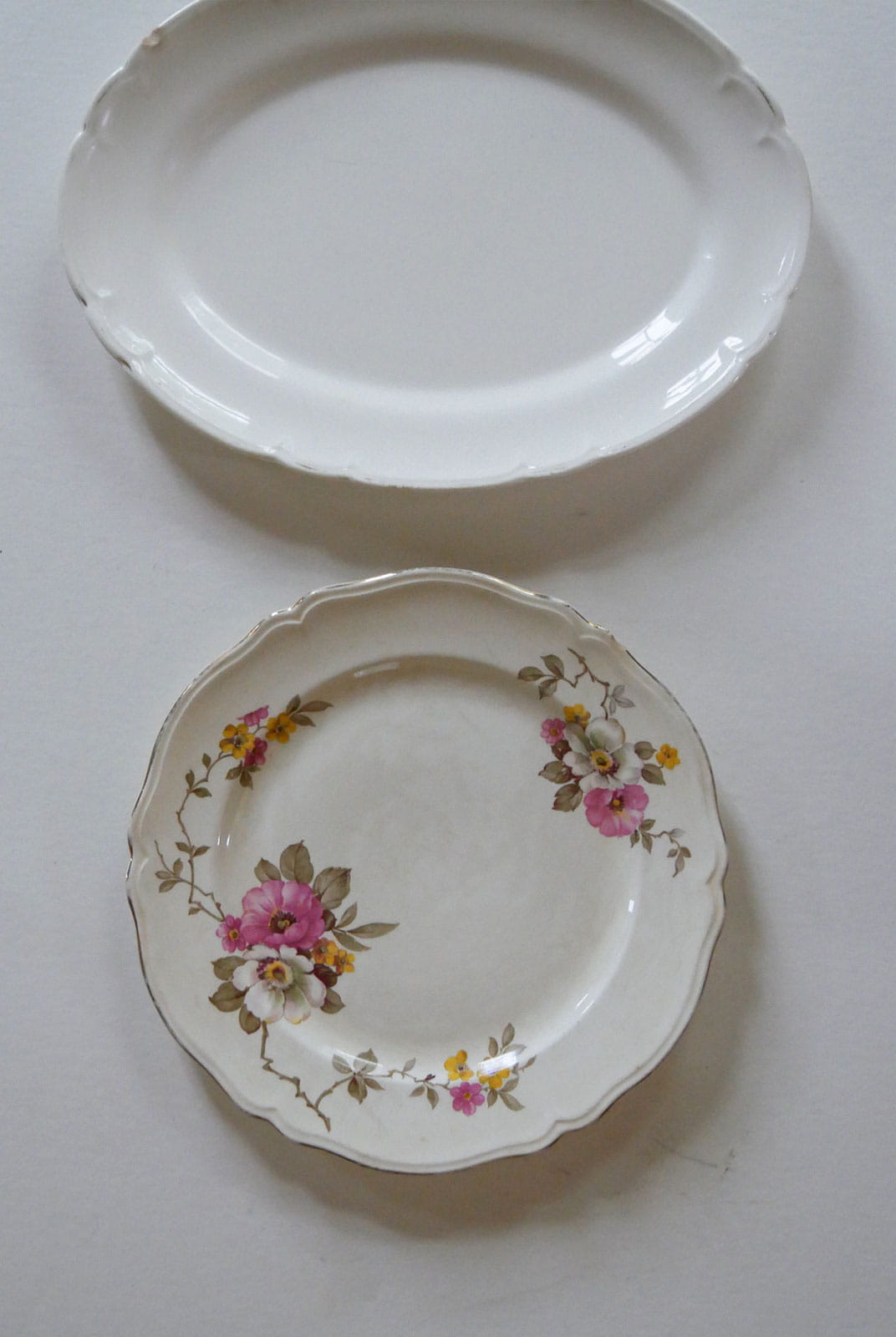 1938 Edwin Knowles Blossom Time Plate Collection, Vintage Plates, Vintage Plate Collection, Vintage Floral Scalloped Plates, Cottagecore Plate Wall, Cottage Plate Wall Collection