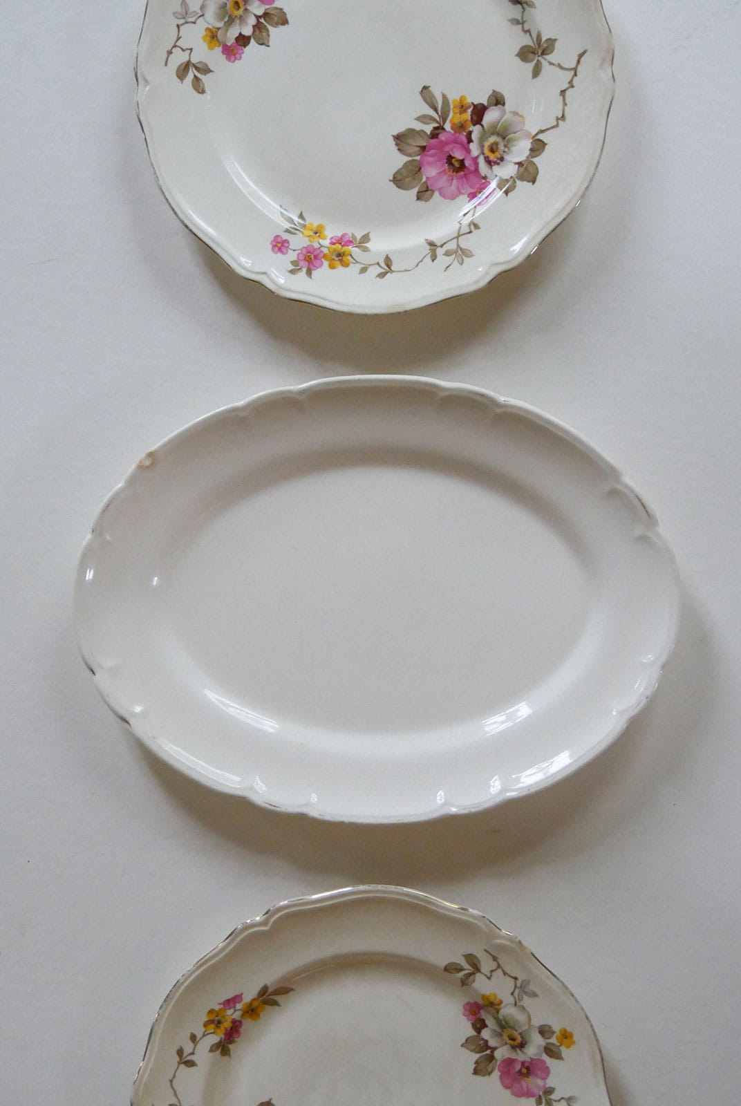 1938 Edwin Knowles Blossom Time Plate Collection, Vintage Plates, Vintage Plate Collection, Vintage Floral Scalloped Plates, Cottagecore Plate Wall, Cottage Plate Wall Collection