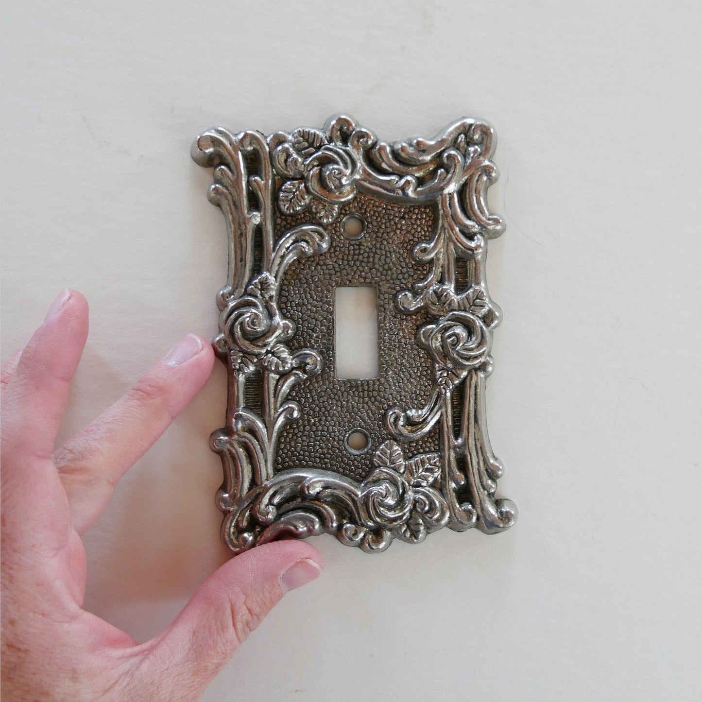 Vintage Ornate Floral Metal Single Light Switch Cover, Vintage Light Cover, Vintage Floral Light Cover, Vintage Metal Light Cover, Vintage Light Switch Cover