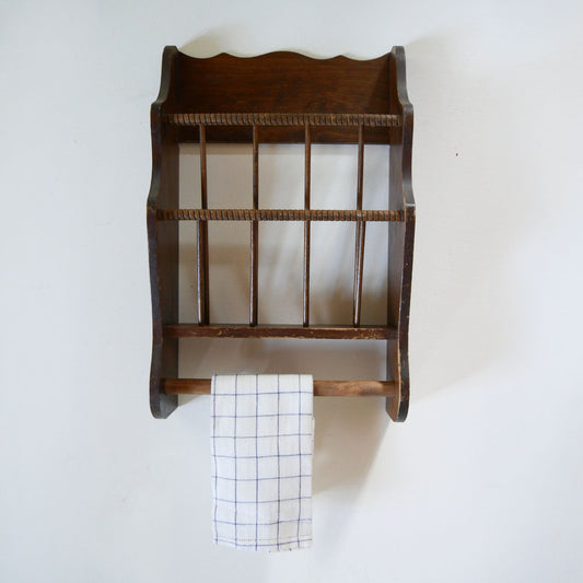 Vintage Two-Tiered Wooden Wall Rack & Towel Holder, Vintage Towel Rack, Vintage Wood Towel Rack, Vintage Wall Mounted Magazine Rack, Vintage Wood Towel Rack, Vintage Cottagecore Decor