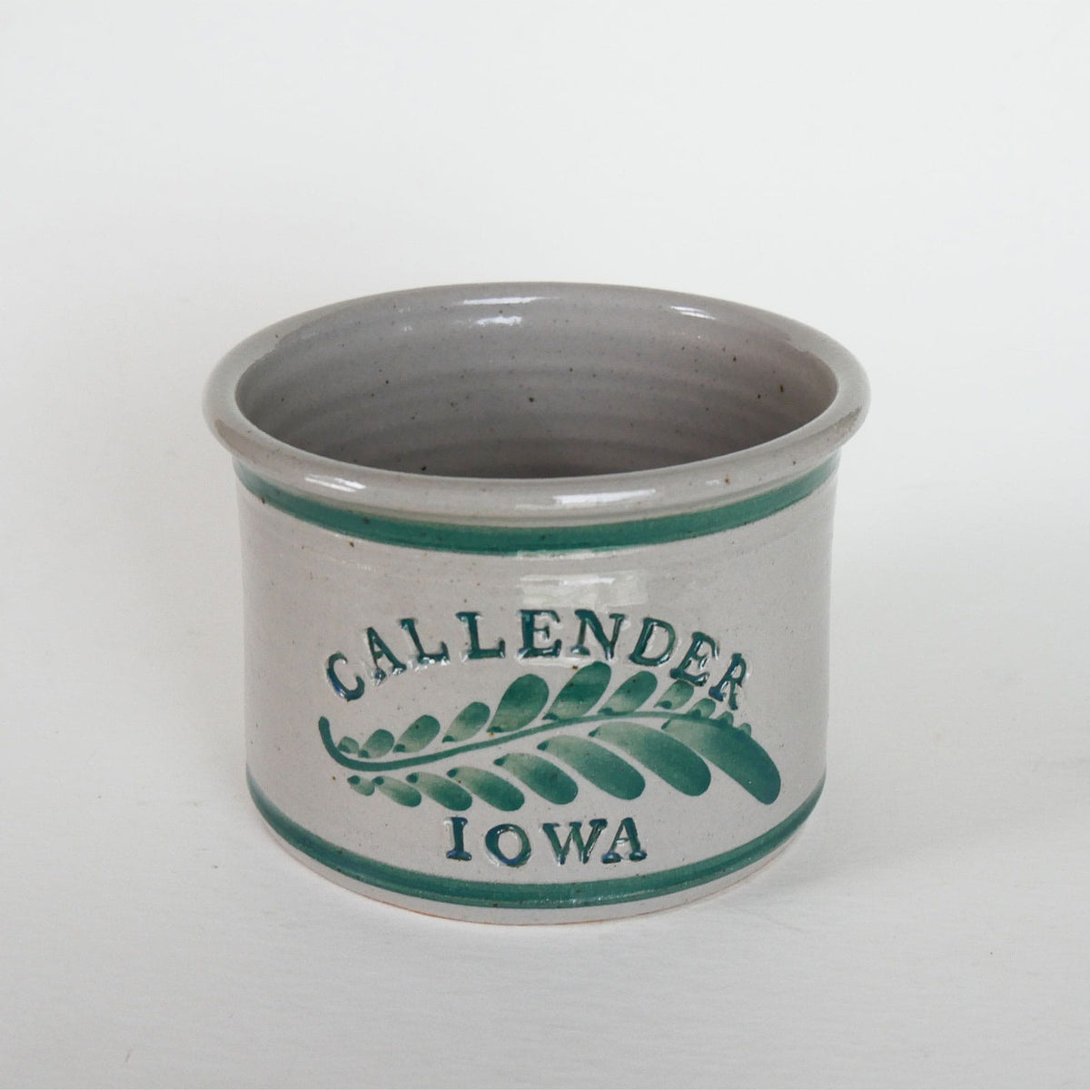 Vintage Iowa Pottery Vase, Iowa Pottery Vase, Vintage Botanical Pottery, Callendar Iowa Pottery, Callendar Iowa Memorbelia, Iowa Pottery, Country Pottery Vase, Farmhouse Pottery