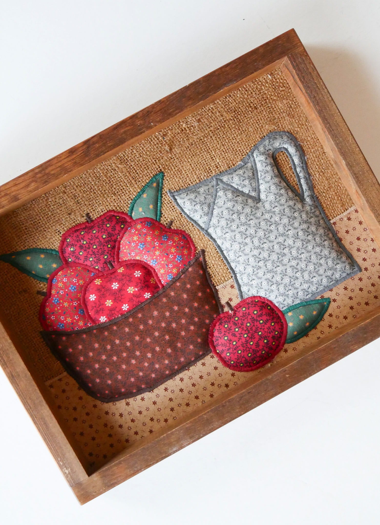 Valorie's Folk Art Appliqué Quilted Fabric Framed Wall Art, Vintage Quilted Wall Decor, Vintage Quilt Decor, Apple Quilted Wall Art, Vintage Wall Decor