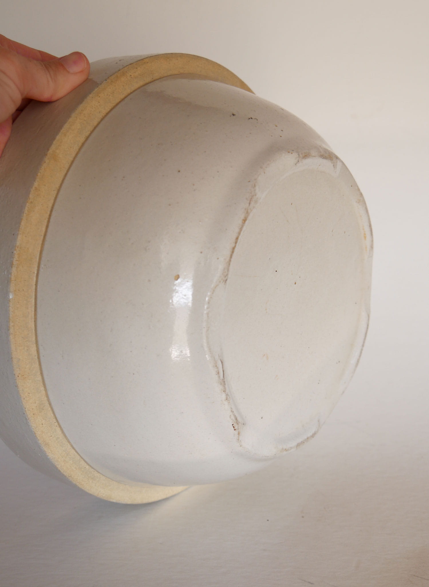 Vintage Crock Bowl, Stoneware Salt Glaze Bowl, Salt Glazed Crock Bowl, Vintage Stoneware Bread Bowl, Vintage Kitchen Decor, Primitive Stoneware, Primtive Salt Glaze Bowl, Vintage Beige Stoneware Bowl