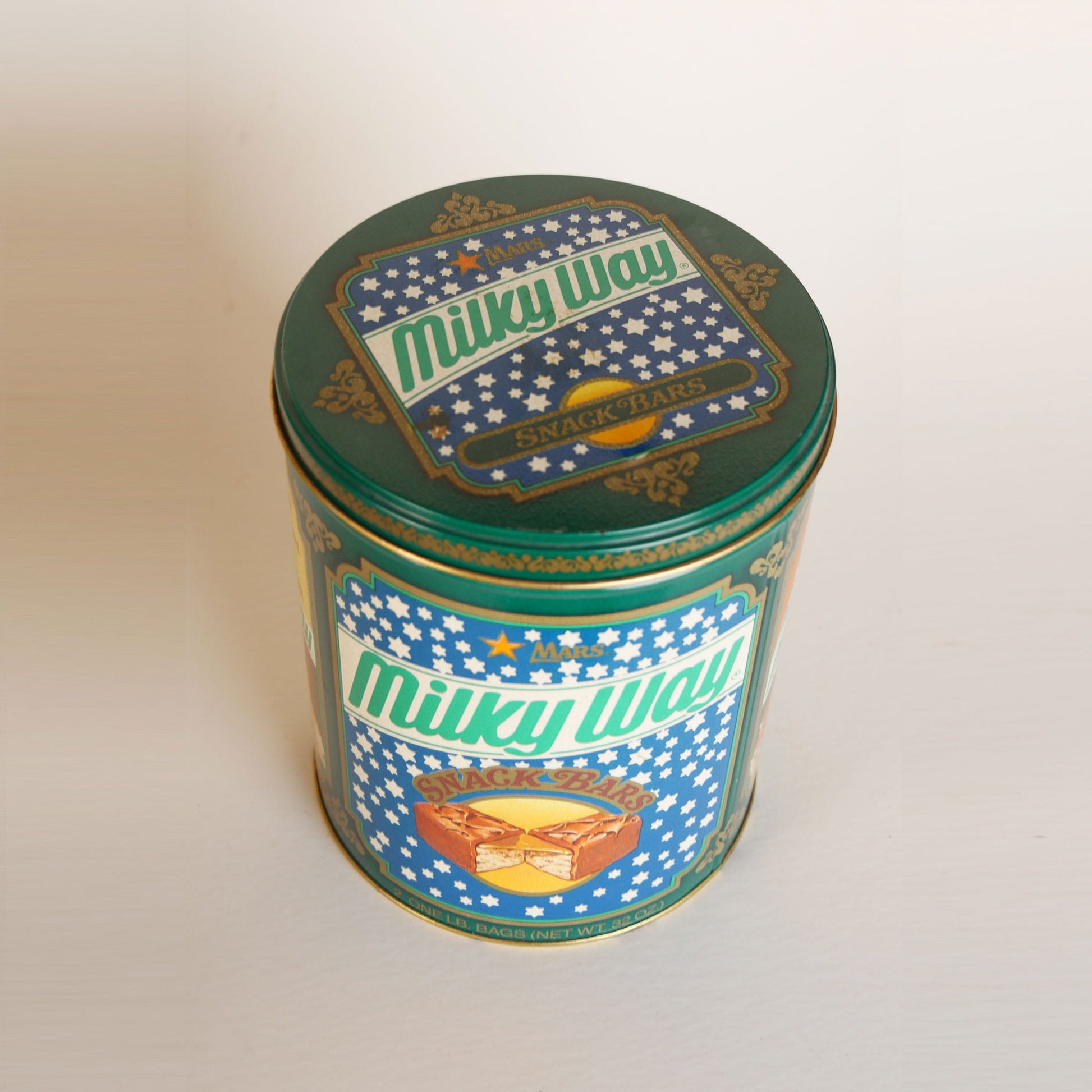 Vintage 32oz Milky Way Tin Container, Vintage Candy Tin, Vintage Chocolate Tin, Vintage Tin, Vintage Milky Way Container Vintage Chocolate Tin Container, Vintage 32 ounce Candy Tin