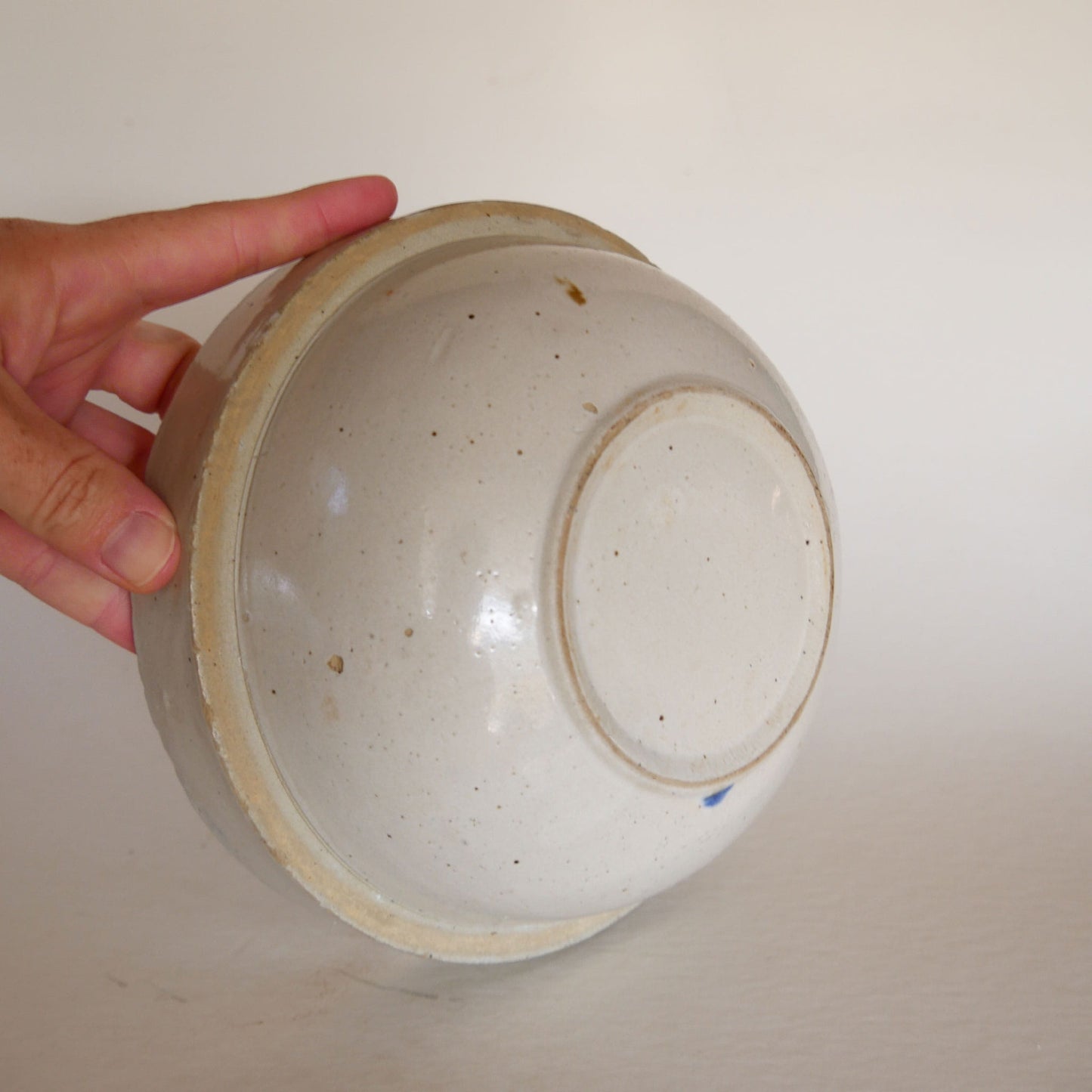Vintage Crock Bowl, Stoneware Salt Glaze Bowl, Salt Glazed Crock Bowl, Vintage Stoneware Bread Bowl, Vintage Kitchen Decor, Primitive Stoneware, Primtive Salt Glaze Bowl, Vintage Beige Stoneware Bowl