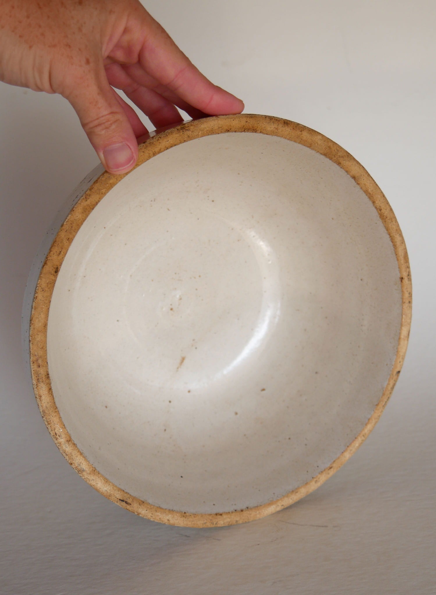 Vintage Crock Bowl, Stoneware Salt Glaze Bowl, Salt Glazed Crock Bowl, Vintage Stoneware Bread Bowl, Vintage Kitchen Decor, Primitive Stoneware, Primtive Salt Glaze Bowl, Vintage Beige Stoneware Bowl