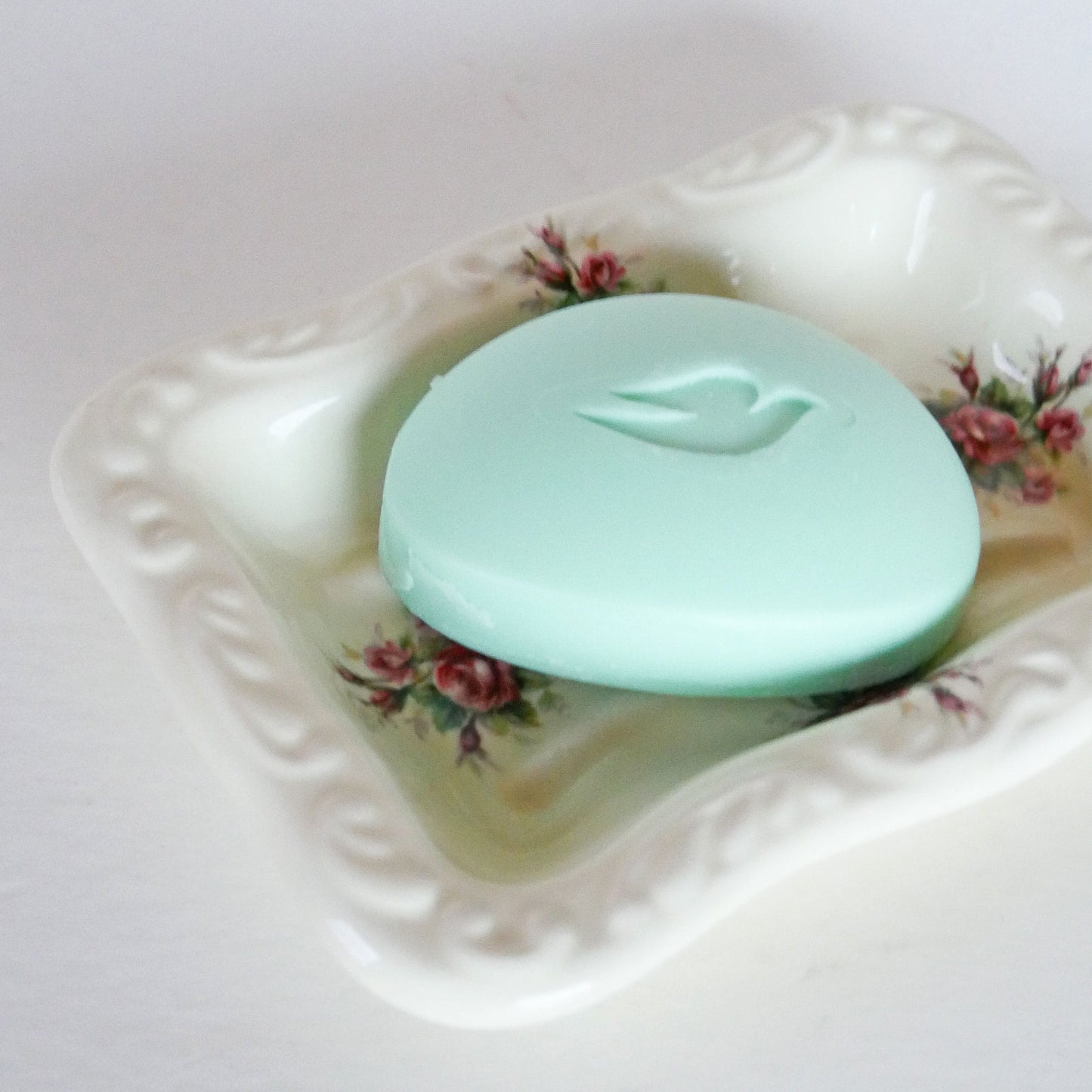 Vintage VB Athena Ceramic Rosebud Soap Dish, Vintage Floral Bathroom Decor, Vintage Floral Decor, Vintage Cottage Decor, Cottagecore Bathroom, Vintage Home Decor