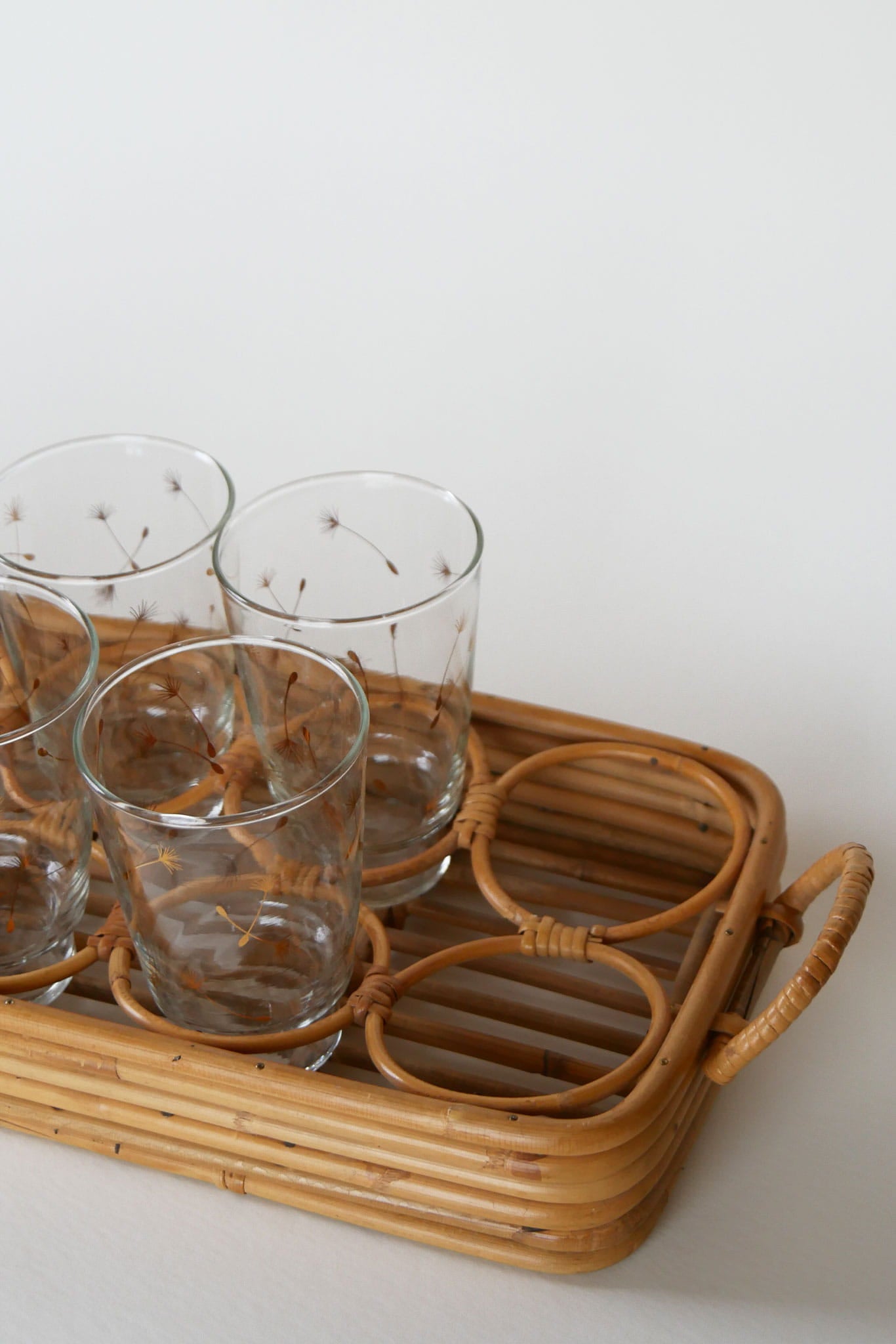 Vintage Bamboo Drink Tray, MCM Bamboo Tray, Vintage Wicker Tray, Wicker Drink Tray, Bamboo Drink Tray, Vintage Tray, Vintage Wicker Tray, Vintage MCM Tray, Vintage Home Decor