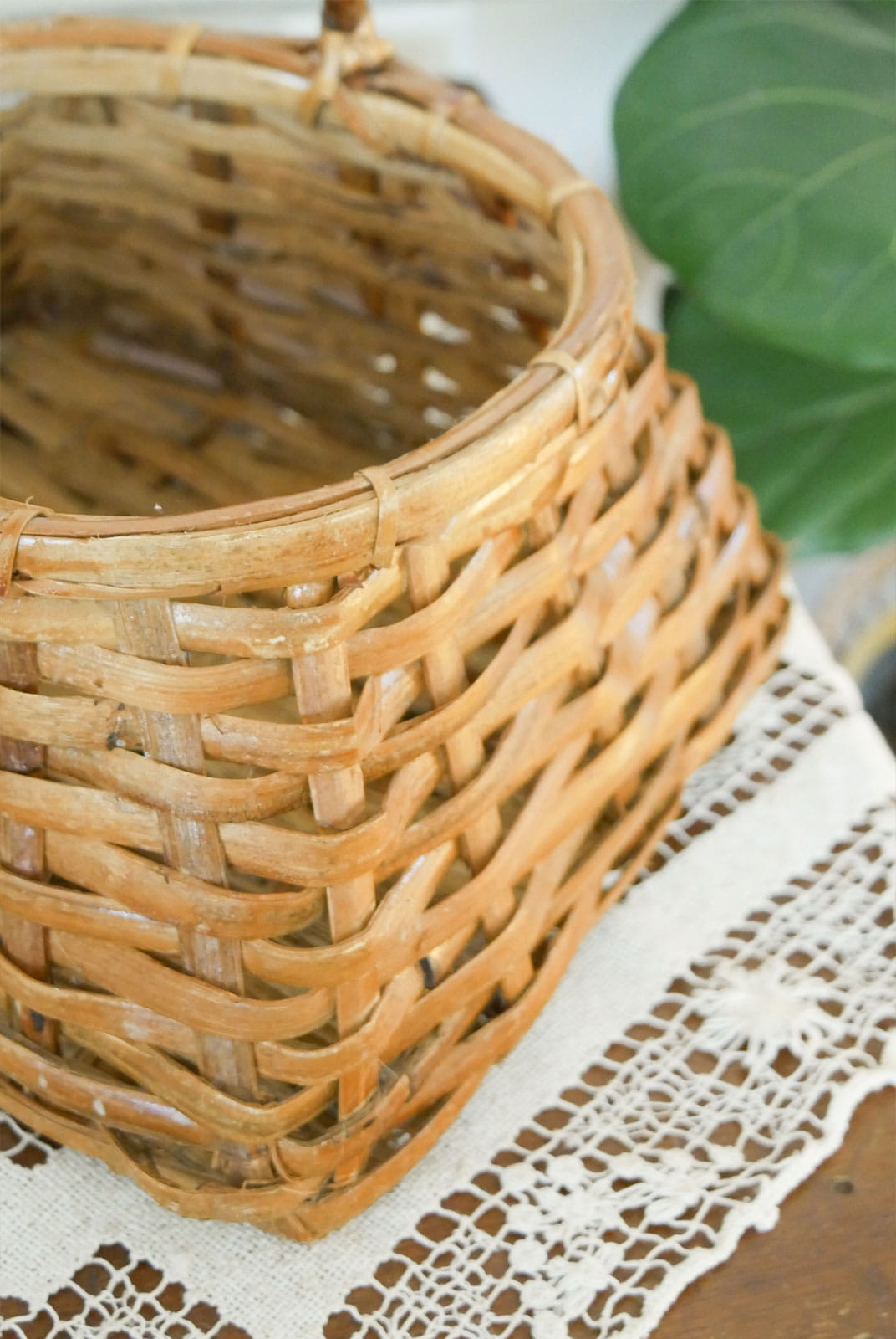 Vintage Bamboo Handle Wicker Woven Basket, Vintage Bamboo Woven Basket with Handle, Vintage Farmhouse Baskets