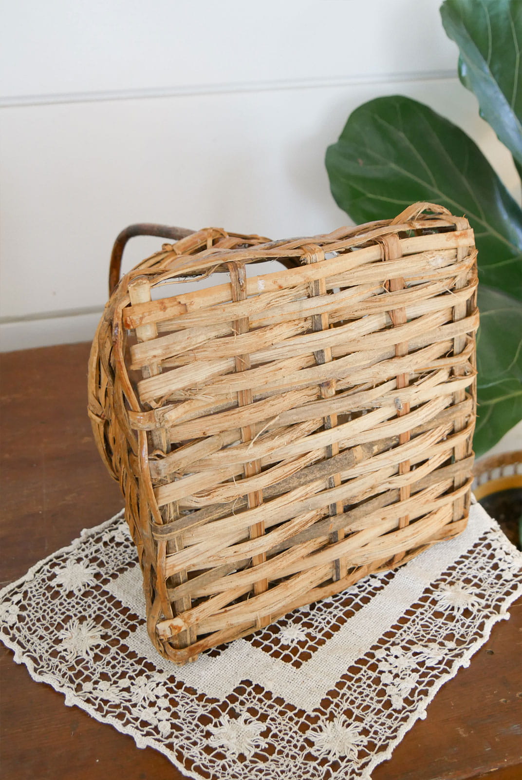 Vintage Bamboo Handle Wicker Woven Basket, Vintage Bamboo Woven Basket with Handle, Vintage Farmhouse Baskets