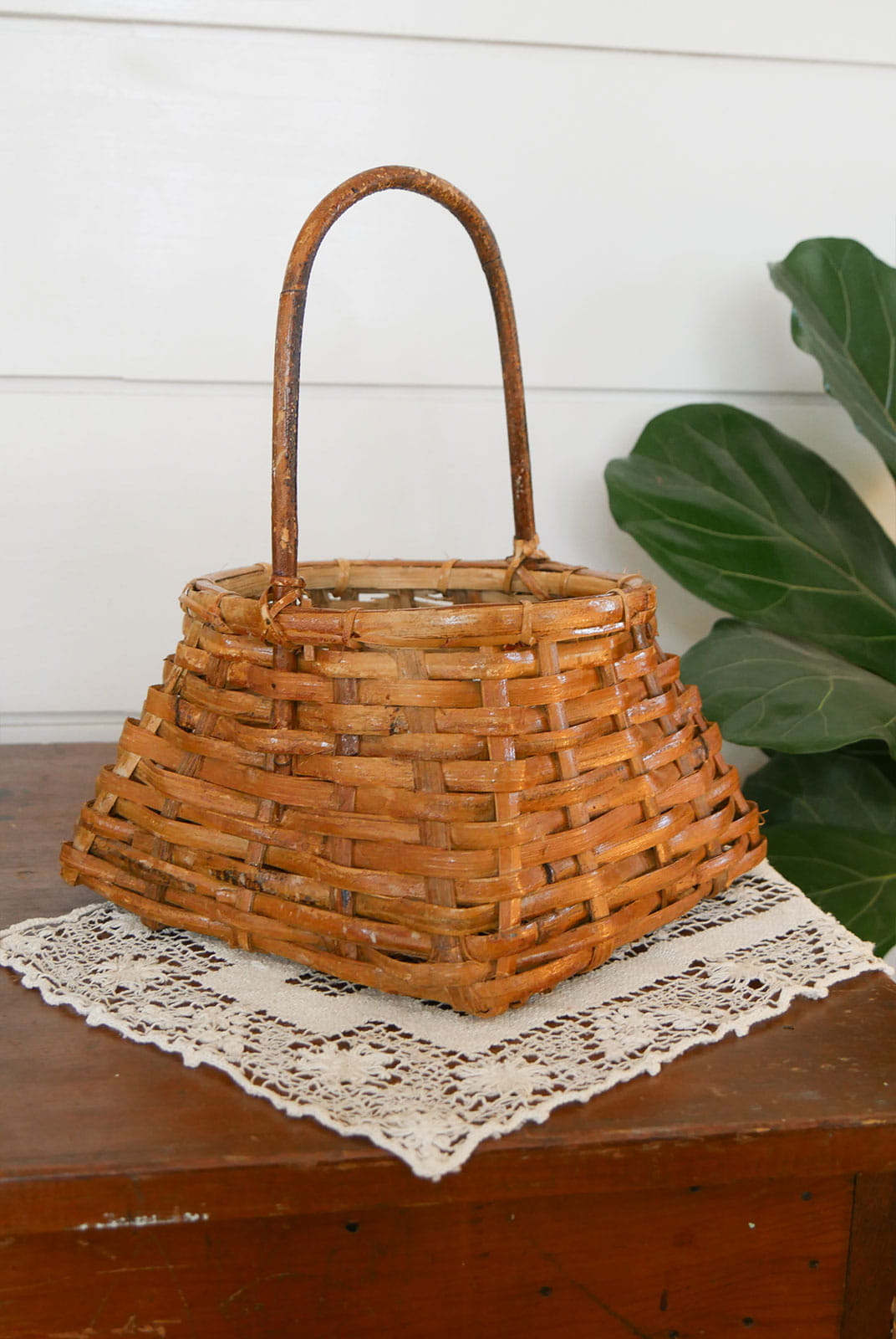 Vintage Bamboo Handle Wicker Woven Basket, Vintage Bamboo Woven Basket with Handle, Vintage Farmhouse Baskets
