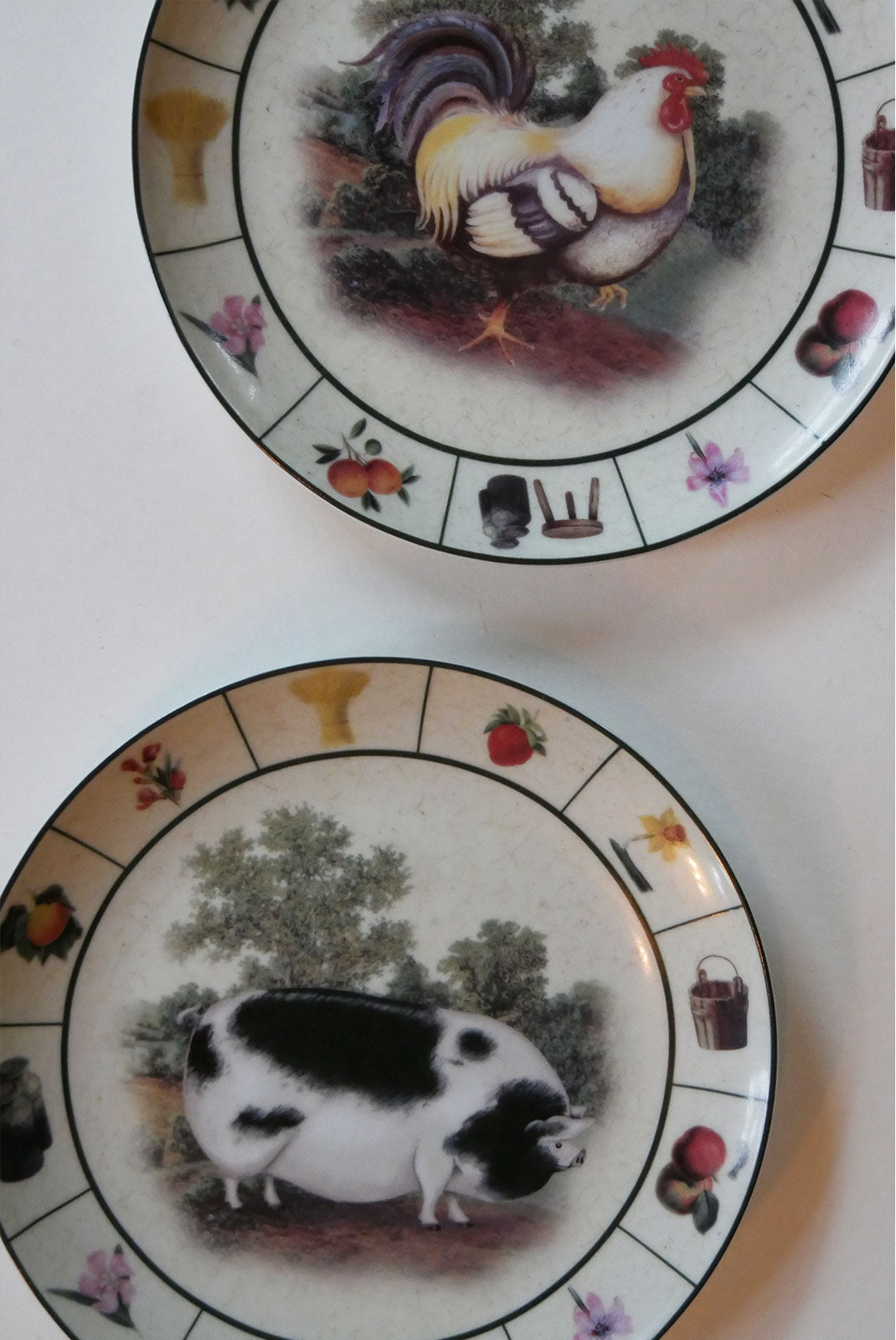 Vintage Barnyard Plate Collection, Barnyard Rooster Plate, Barnyard Pig Plate, Vintage Farmhouse Plates, Vintage Rooster Plate, Vintage Farm Plate, Vintage Black and White Pig Plate, Vintage Farmhouse Kitchen Wall Decor