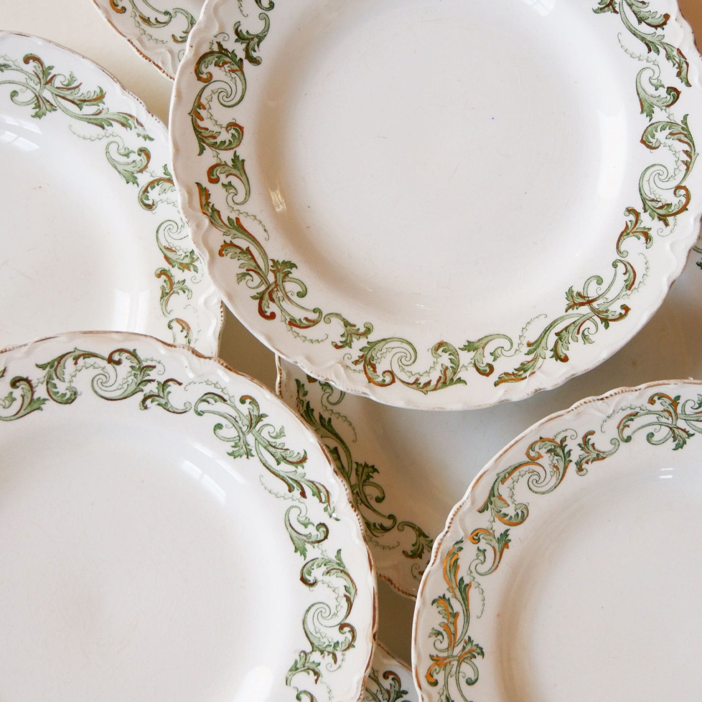 Vintage Berkeley J&G Meakin Hanley England Green Floral Plate Collection, Set of 8, Vintage Green England Plates, Vintage Made in England Plates, VIntage Plate COllection, Vintage Green Floral Plate Collection, Vintage Green Floral Plate Wall, Vintage Plate WAll Collection, Vintage Made in England Plates
