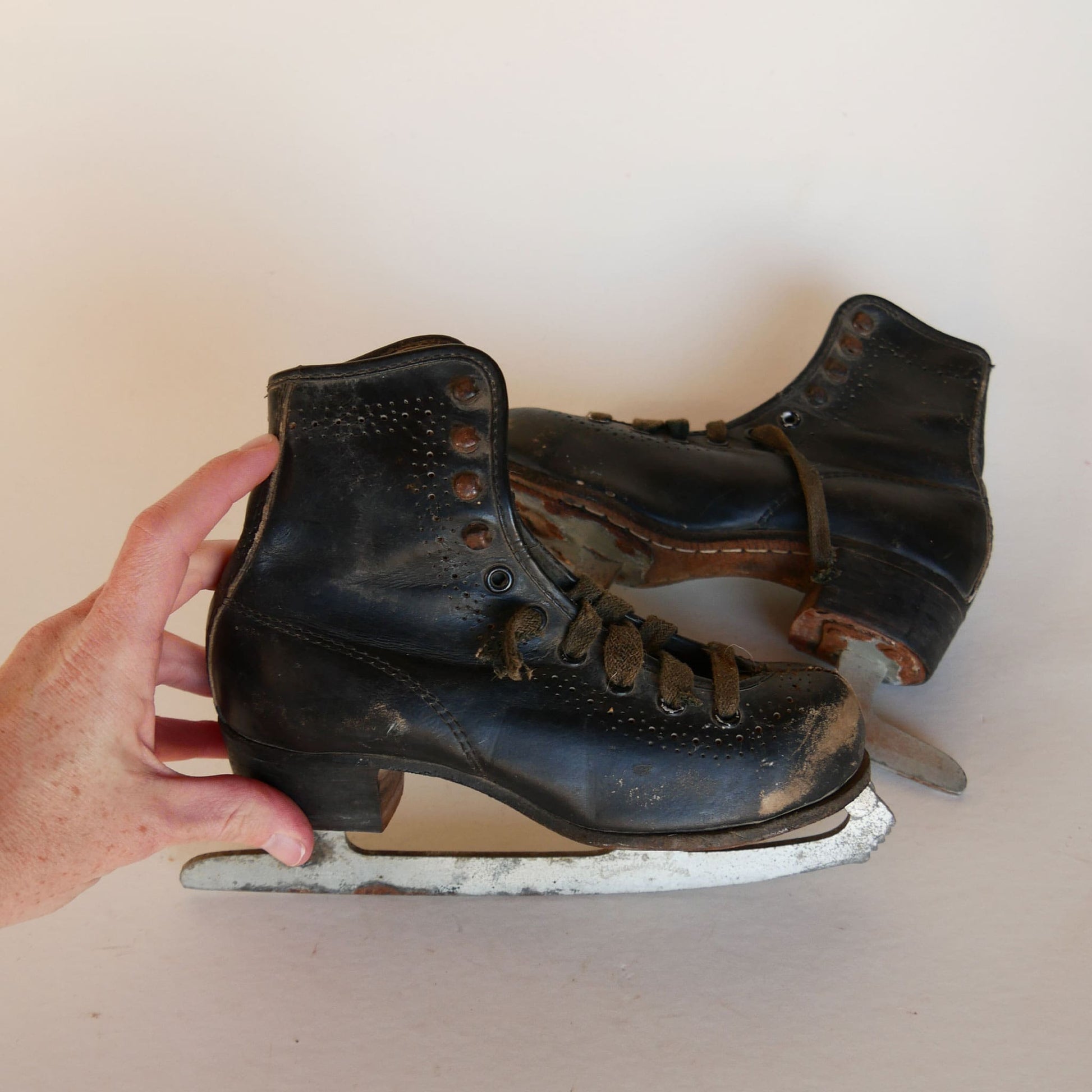 Vintage Black Children's Ice Skates with Laces, Antique Ice Skates