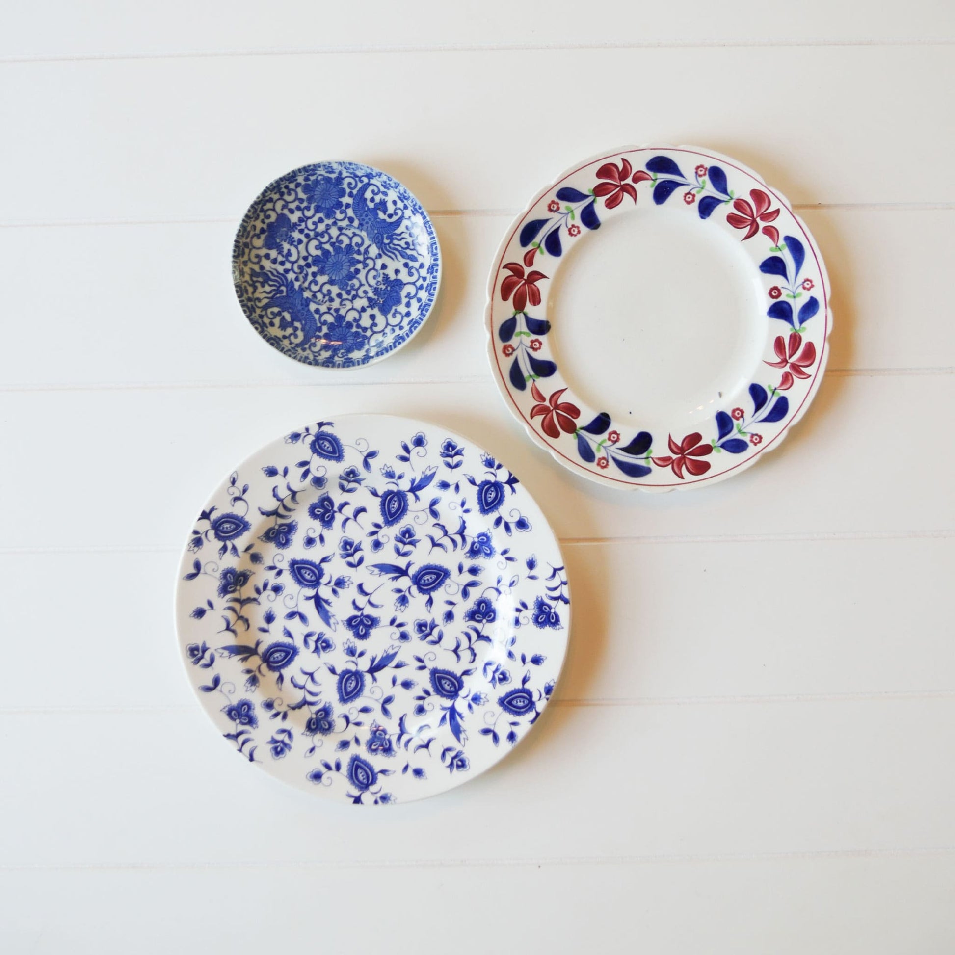 Vintage Red, White and Blue Plate Gallery Wall, 3ct. Vintage Plate Gallery Wall Antique Plate Gallery Wall Blue and Maroon Plate Gallery Wall