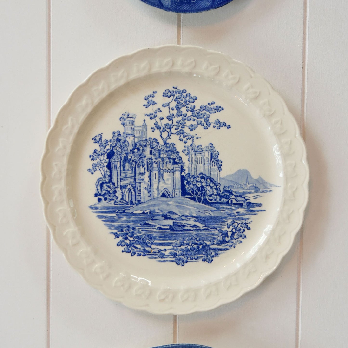 Vintage Blue and White Plate Gallery Wall Collection, Set of 3, Blue and White Plate Gallery Wall, Vintage Blue and White Plate Wall, Vintage Plate Wall