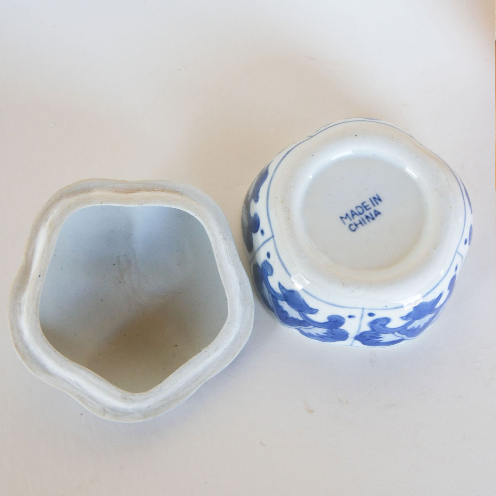 Vintage Blue and White Porcelain Pumpkin Dish with Lid, Handpainted Blue and White Pumpkin Decor, Porcelain Pumpkin Dish with lid