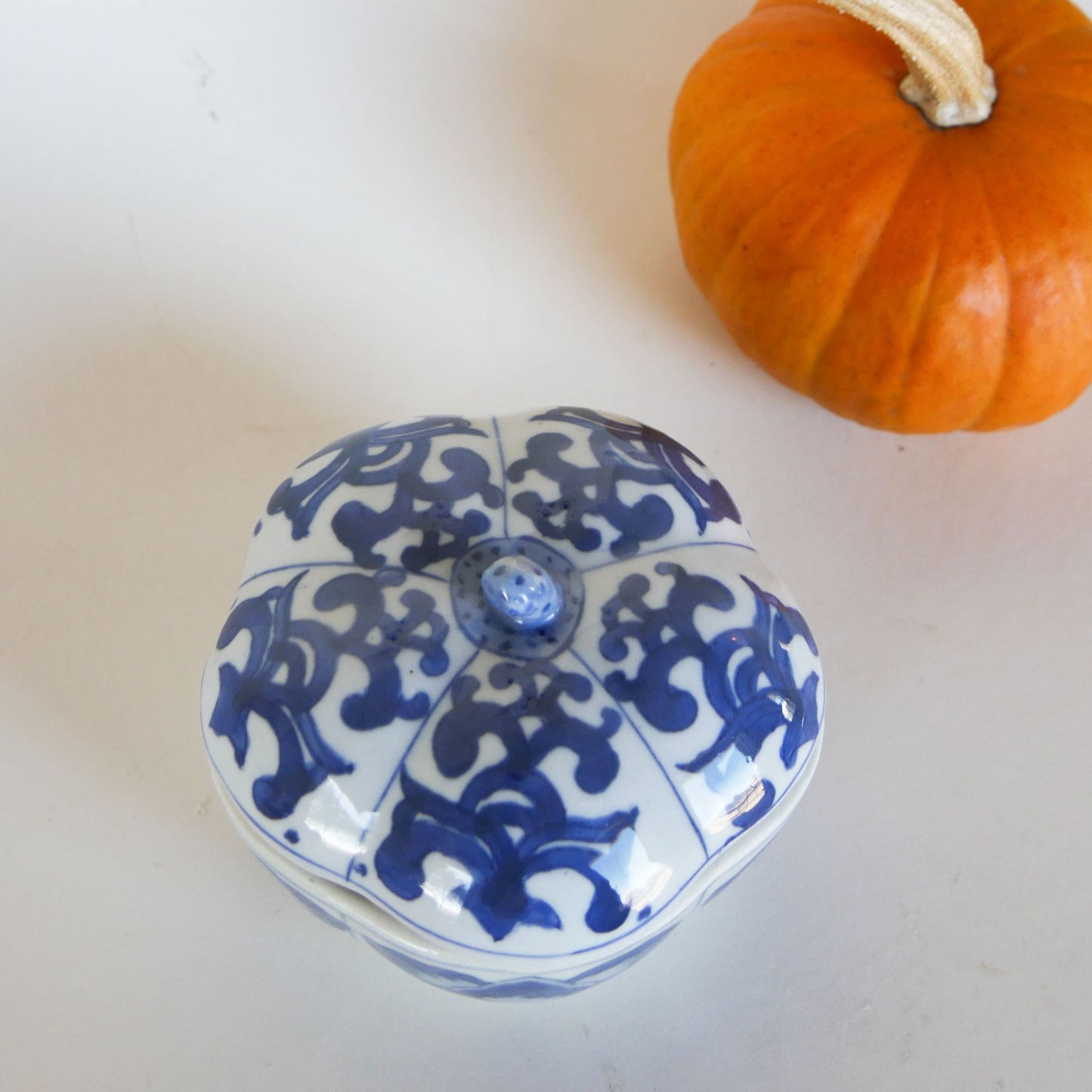 Vintage Blue and White Porcelain Pumpkin Dish with Lid, Handpainted Blue and White Pumpkin Decor, Porcelain Pumpkin Dish with lid
