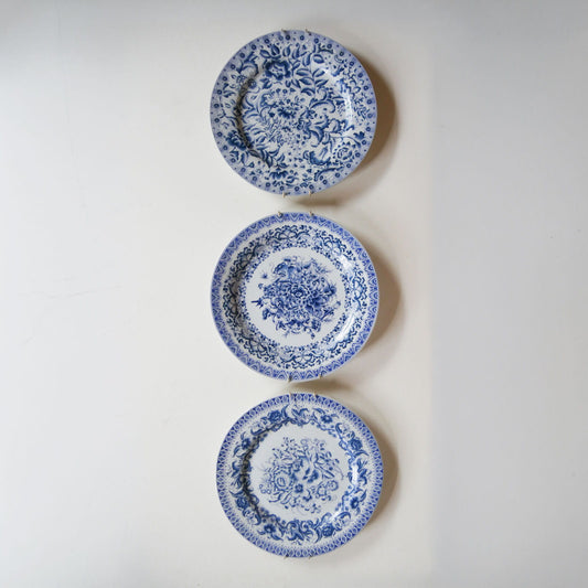 Vintage Blue and White Plate Set of 3, Vintage Plate Wall, Vintage Cottage Wall Decor, Vintage COttage Plate Wall, Vintage Cottagecore Wall Decor, Vintage Plates, Vintage Blue and White Plate Wall