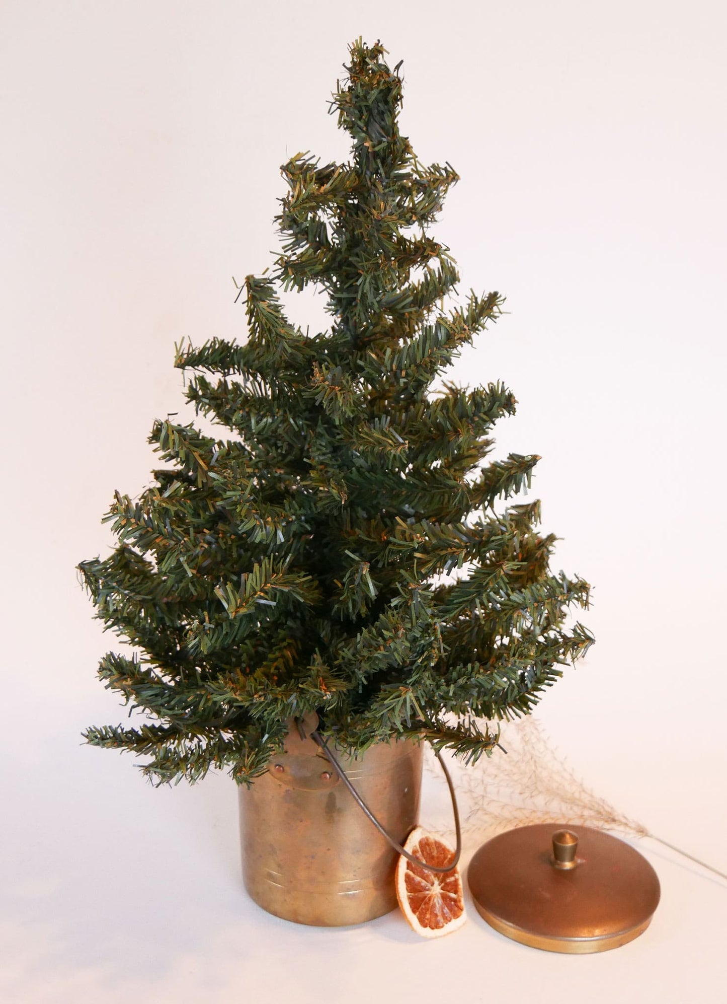 Vintage Brass Container with Lid and Swing Handle, Vintage Brass Decor, VIntage Home Decor, Vintage Farmhouse Decor