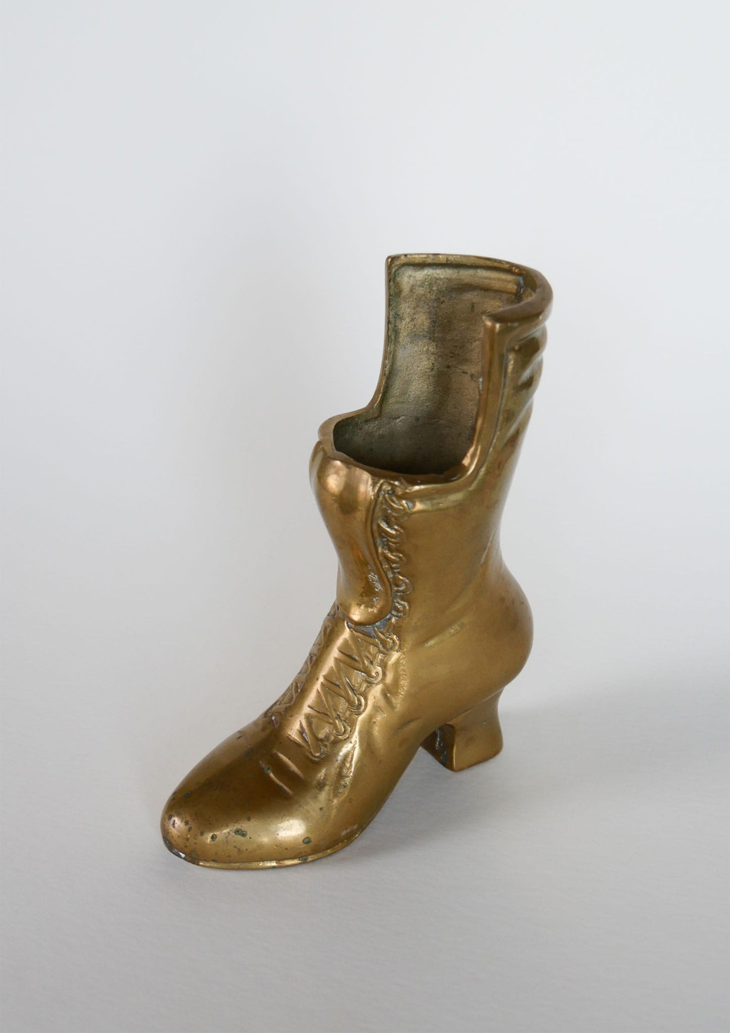 Brass Victorian Lace Up Boot Planter, VIntage BRass Decor, Vintage Brass Planter, Vintage Brass Womens Boot Planter, Vintage Brass Victorian Boot, Vintage Home Decor