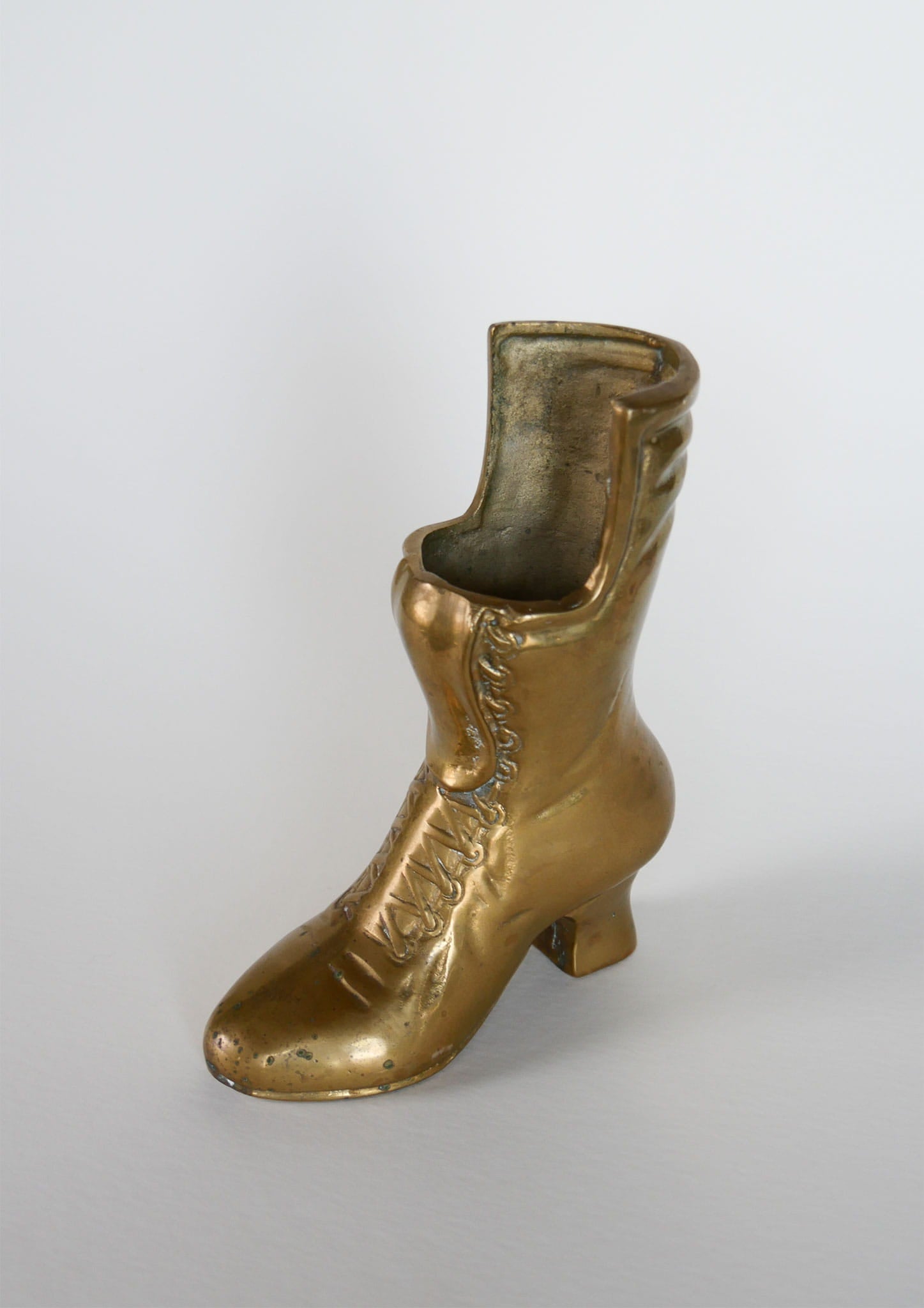 Brass Victorian Lace Up Boot Planter, VIntage BRass Decor, Vintage Brass Planter, Vintage Brass Womens Boot Planter, Vintage Brass Victorian Boot, Vintage Home Decor