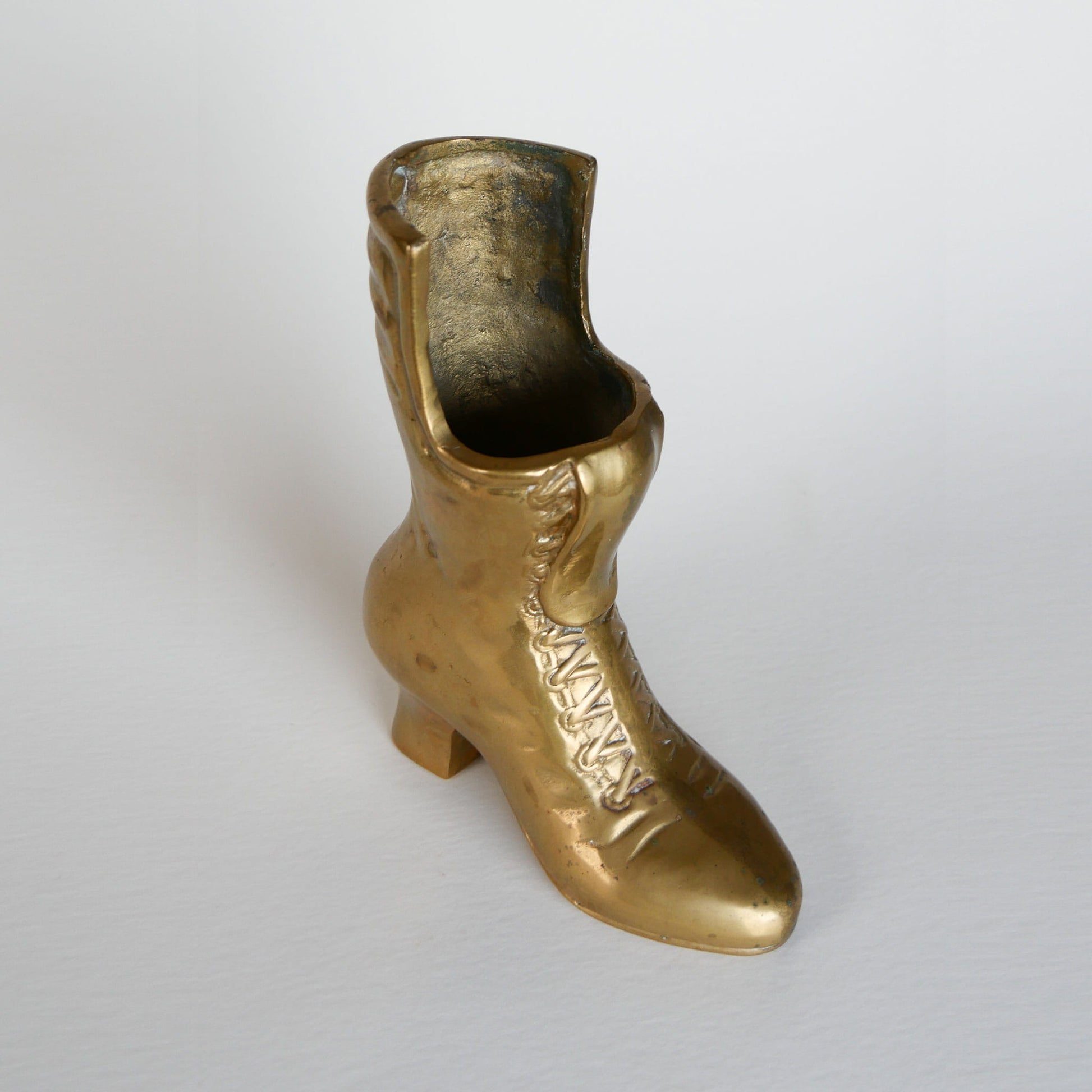 Brass Victorian Lace Up Boot Planter, VIntage BRass Decor, Vintage Brass Planter, Vintage Brass Womens Boot Planter, Vintage Brass Victorian Boot, Vintage Home Decor