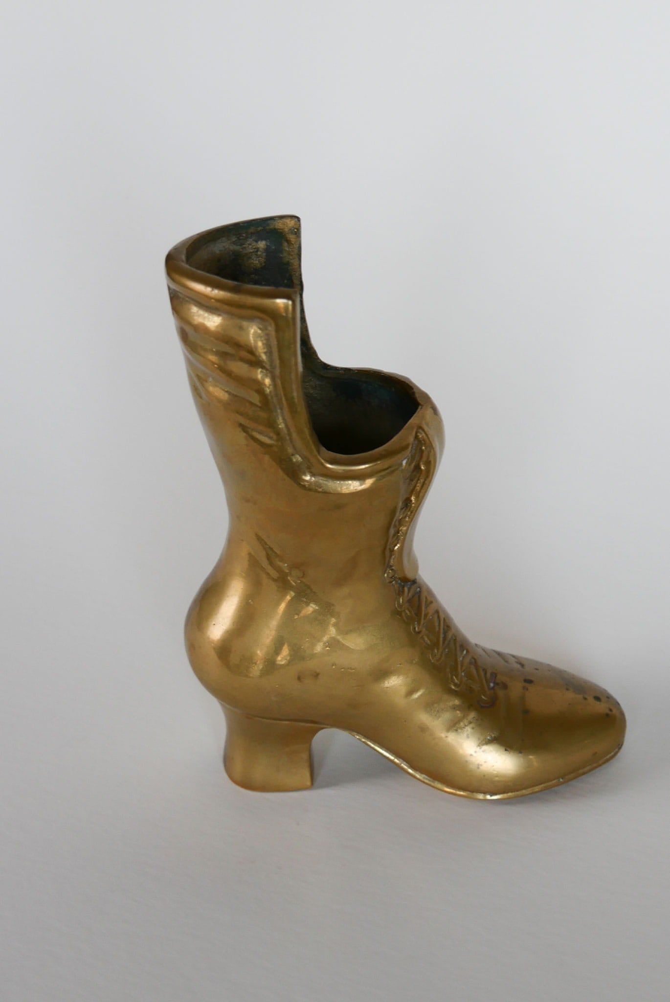 Brass Victorian Lace Up Boot Planter, VIntage BRass Decor, Vintage Brass Planter, Vintage Brass Womens Boot Planter, Vintage Brass Victorian Boot, Vintage Home Decor