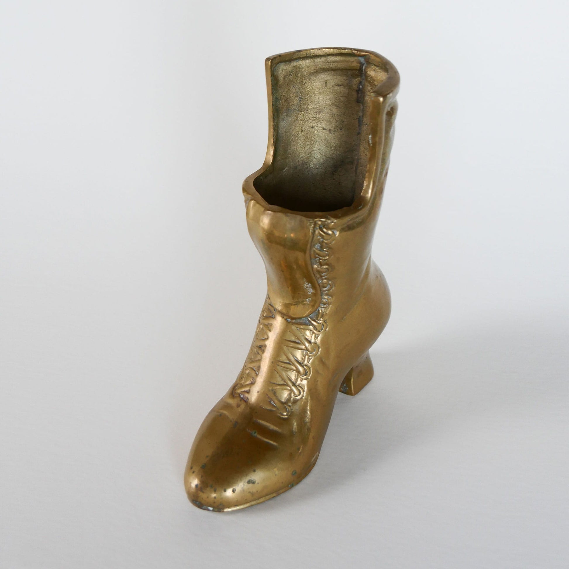 Brass Victorian Lace Up Boot Planter, VIntage BRass Decor, Vintage Brass Planter, Vintage Brass Womens Boot Planter, Vintage Brass Victorian Boot, Vintage Home Decor