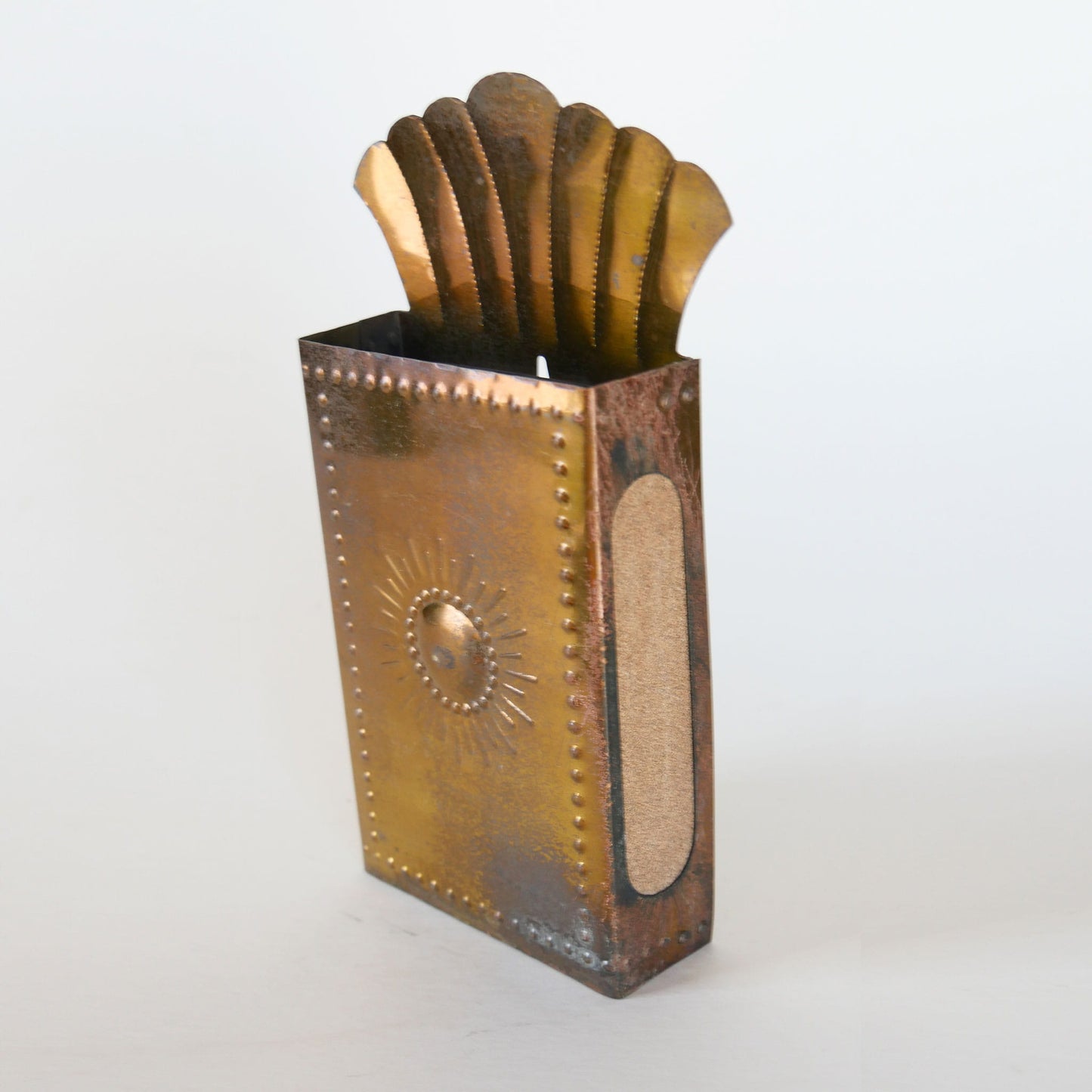 Vintage Brass Matchstick Box, Wall Matchbox Holder, Vintage Brass Wall Decor, Vintage Brass Matchbox Holder, Vintage Wall Decor