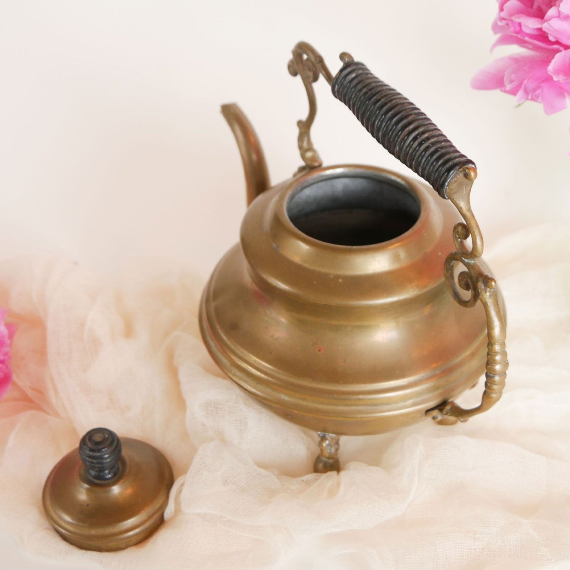 Vintage 8.5in Ornate Brass Teapot, Vintage Brass Teapot, Vintage Brass, Farmhouse Decor, Vintage Farmhouse Decor