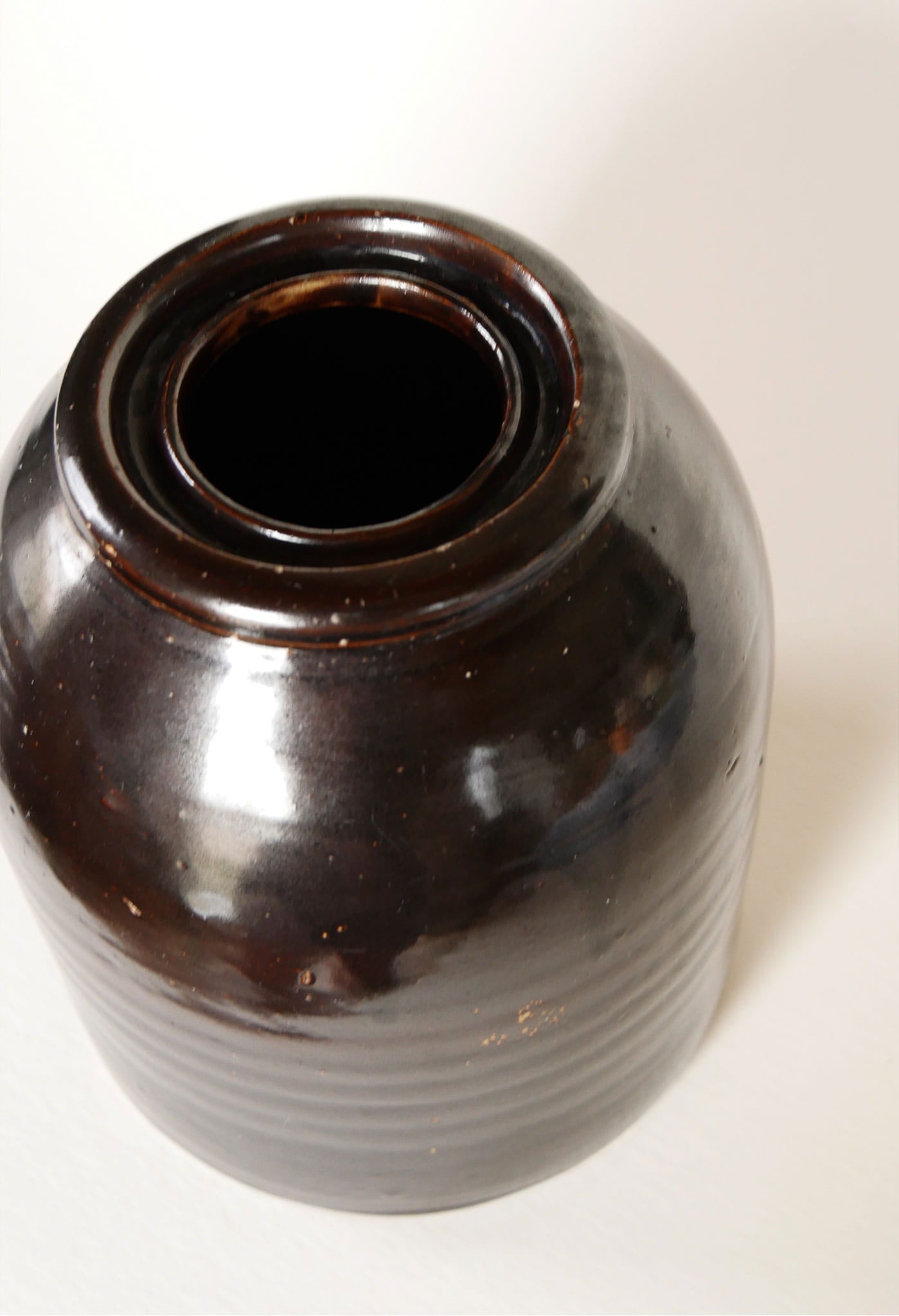 Vintage Dark Brown Salt Glazed Stoneware Jar, Primitive Brown Stoneware, Vintage Brown Stoneware, Primitive Salt Glazed Stoneware, Vintage Salt Glazed Stoneware Crock, Brown Crock, Vintage Farmhouse Kitchen Stoneware