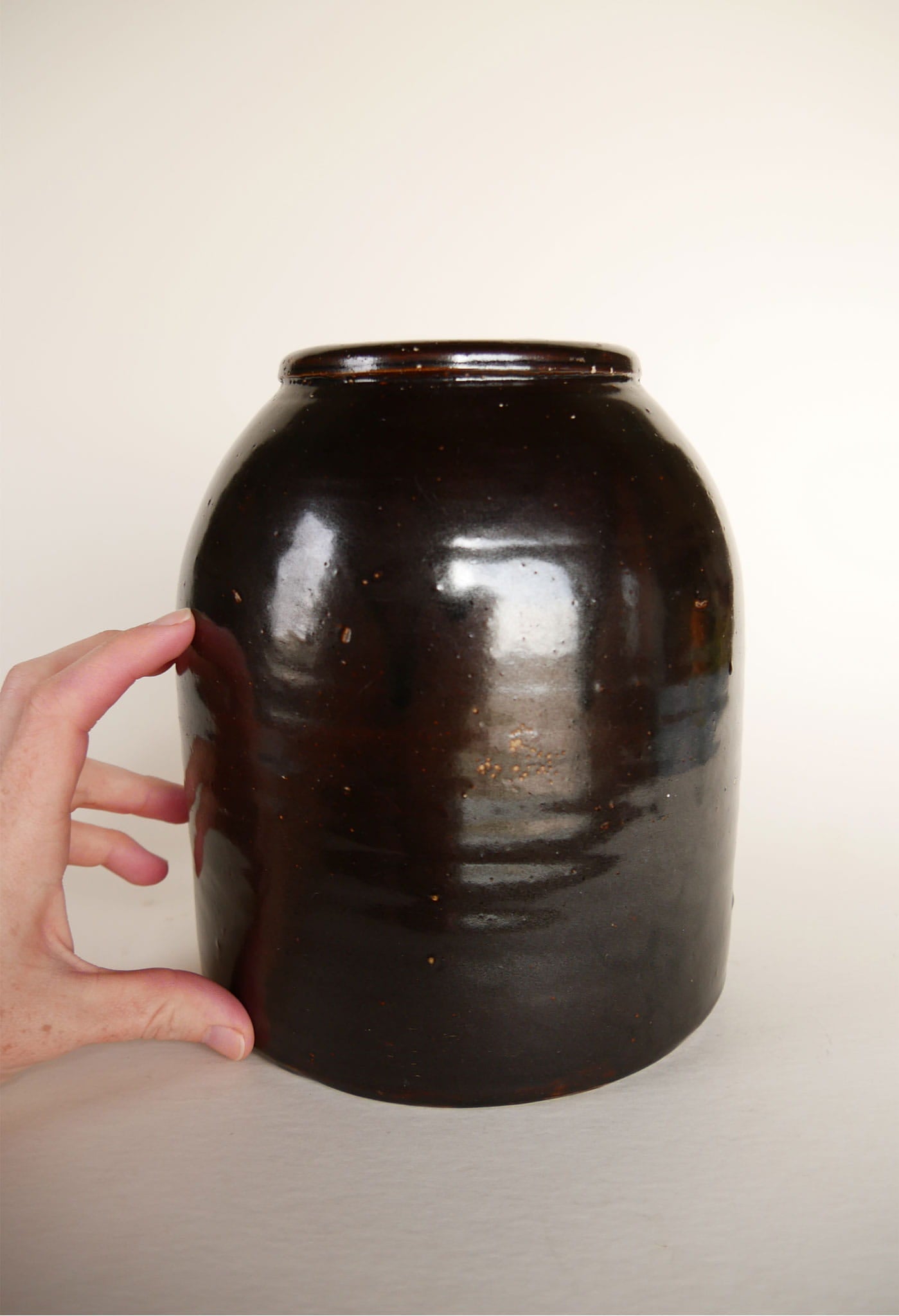 Vintage Dark Brown Salt Glazed Stoneware Jar, Primitive Brown Stoneware, Vintage Brown Stoneware, Primitive Salt Glazed Stoneware, Vintage Salt Glazed Stoneware Crock, Brown Crock, Vintage Farmhouse Kitchen Stoneware