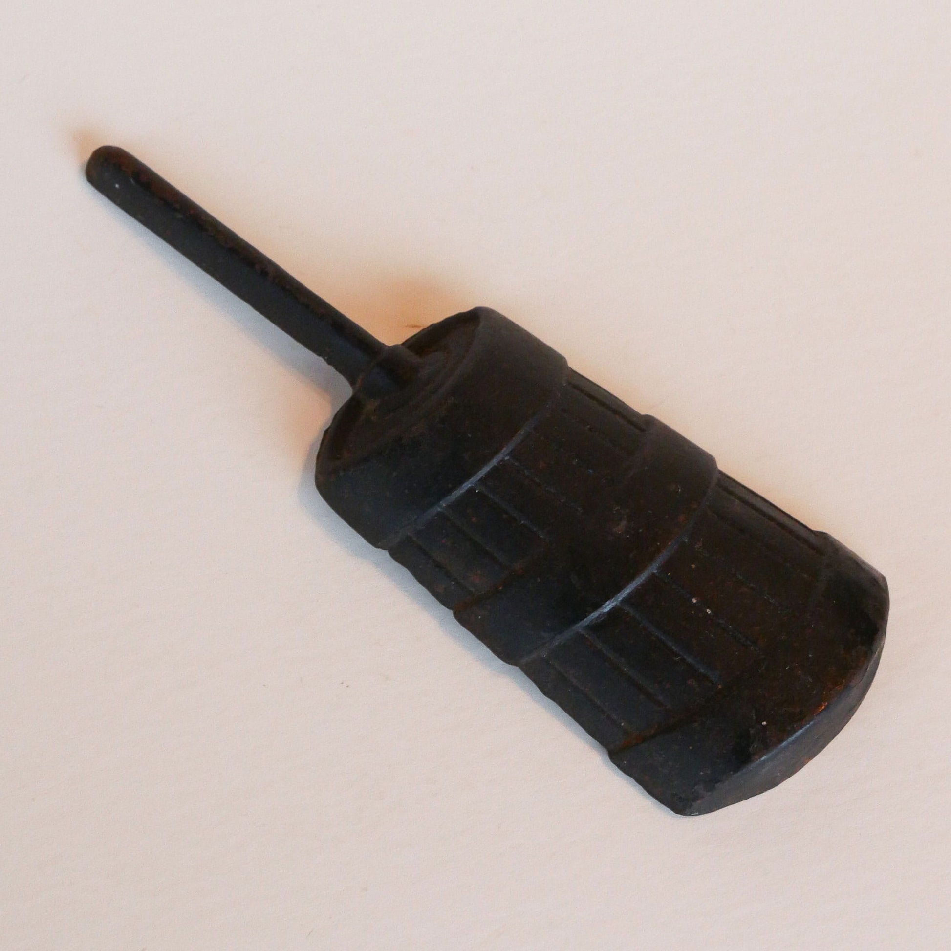 Vintage Cast Iron Butter Churn Wall Plaque, Primitive Metal Wall Decor, Vintage Cast Iron Wall Decor, Vintage Butter Churn, Vintage Iron Butter Churn Wall Plaque, Primitive Wall Decor, Primitive Gallery Wall, Vintage Wall Decor