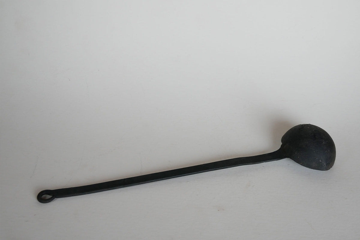 Cast Iron Long Handle Ladle, Primitive Kitchen Decor, Vintage Kitchen Decor, Iron Spoon Decor, Primitive Iron Spoon, Antique Primitive, Vintage Primitive, Primitive Stove Decor, Hearth Decor, Primitive Ladle
