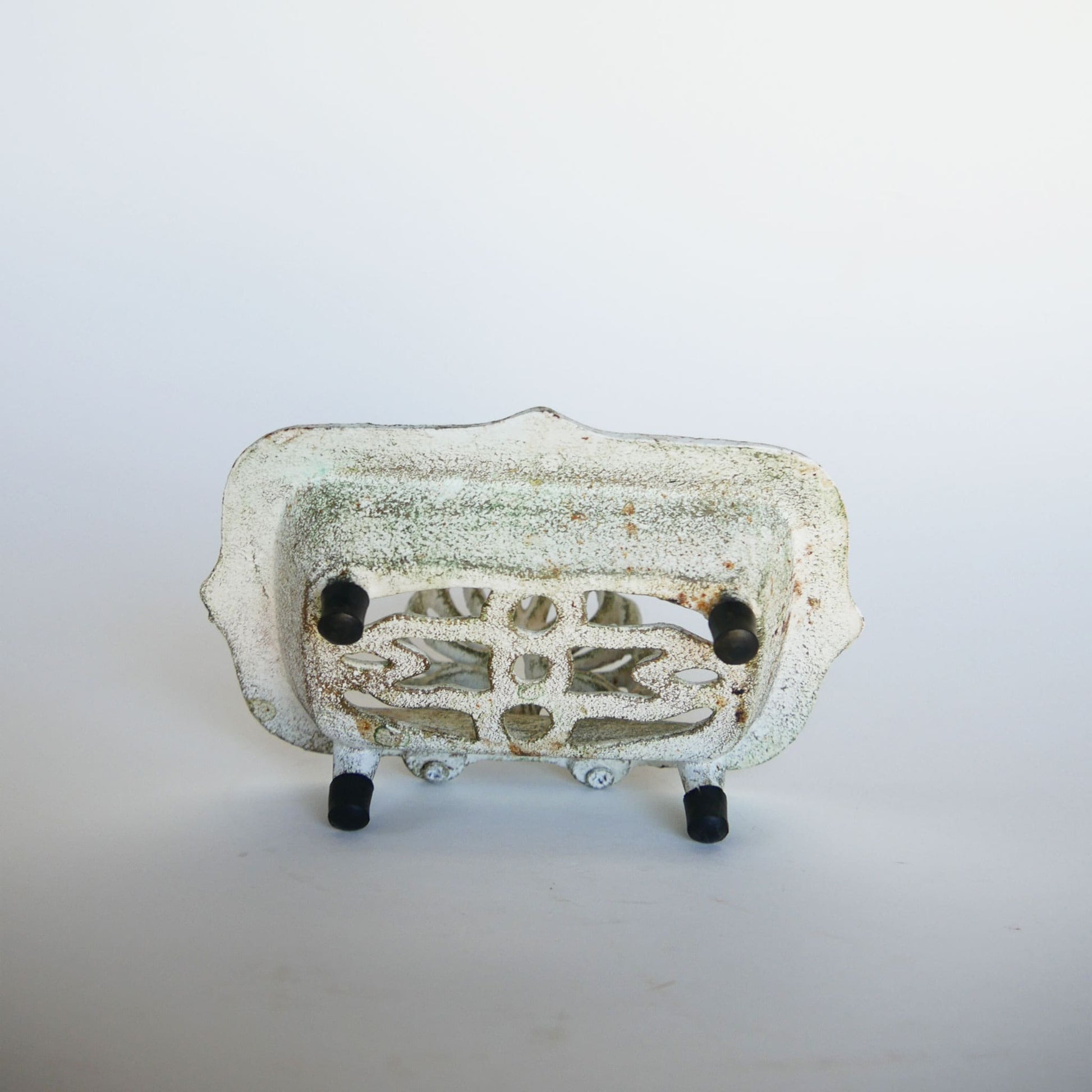 Vintage Cast Iron Shell Soap Dish, Vintage Cast Iron Soap Dish Vintage Nautical Decor Coastal Bathroom Decor