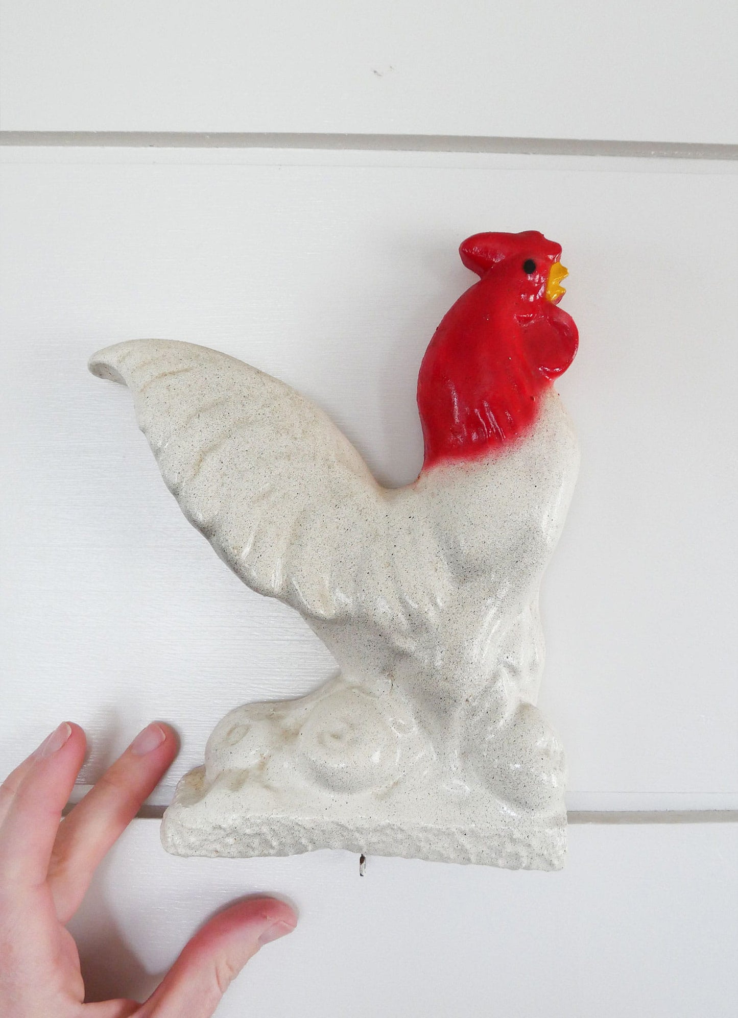 Vintage Rooster Key Holder, Vintage ROoster Decor, Vintage Kitchen Rooster decor, Vintage Ceramic Rooster Key Holder, Vintage rooster Key holder, Vintage Kitchen Decor, Vintage Retro Kitchen Decor
