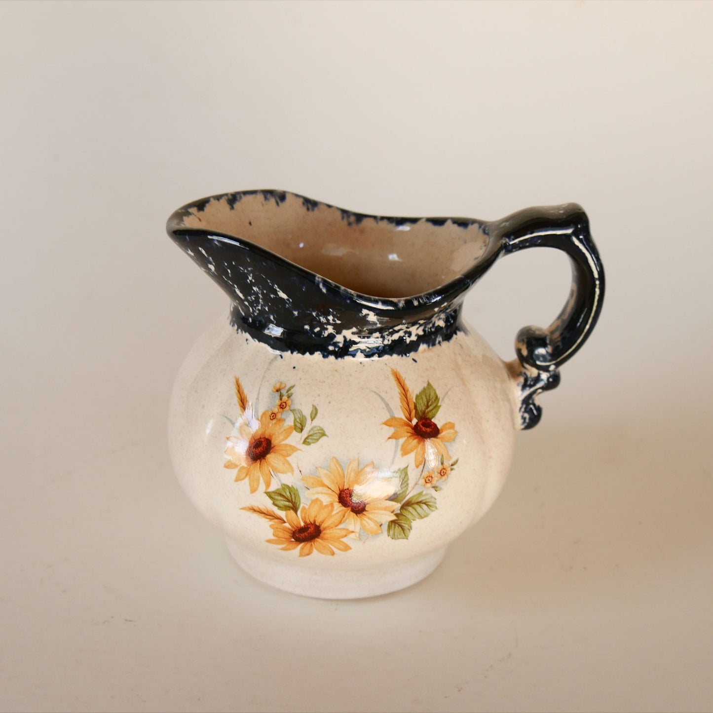Vintage Sunflower Pitcher, Country Kitchen Decor, Sunflower Stoneware, Vintage Yellow Flower Pitcher, Vintage Mini Sunflower Pitcher, Vintage Flower Pitcher, Vintage COuntry Kitchen Stoneware