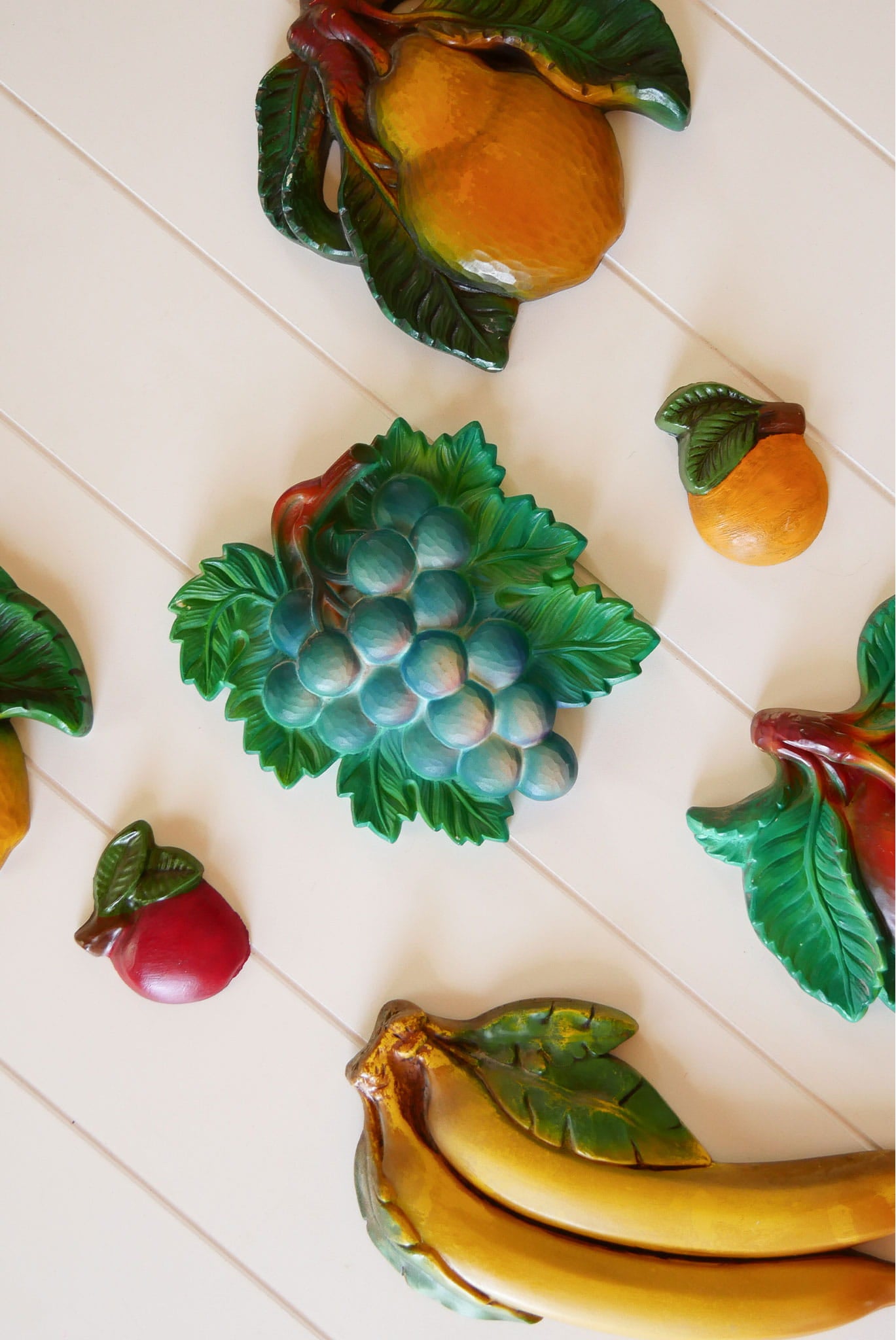 Vintage Fruit Chalkware Collection, Fruite Chalkware, VIntage Fruit Plaques, Vintage Fruit Wall Decor, Vintage Fruit Wall Plaque, Vintage Fruit Collection, Vintage Retro Kitchen Decor